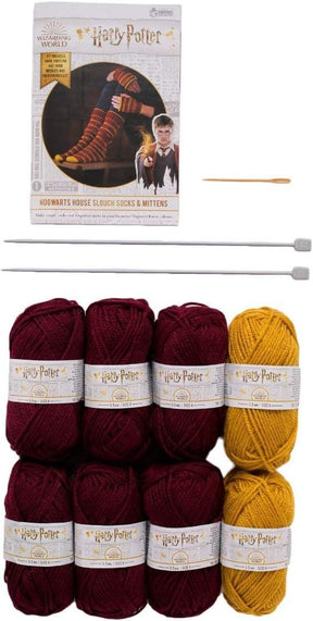Eaglemoss Harry Potter Knit Craft Set Mittens & Slouch Socks Gryffindor