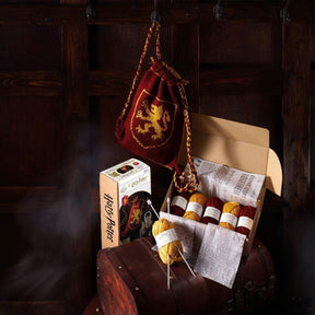 Harry Potter Knit Craft Set Kit Bags Gryffindor