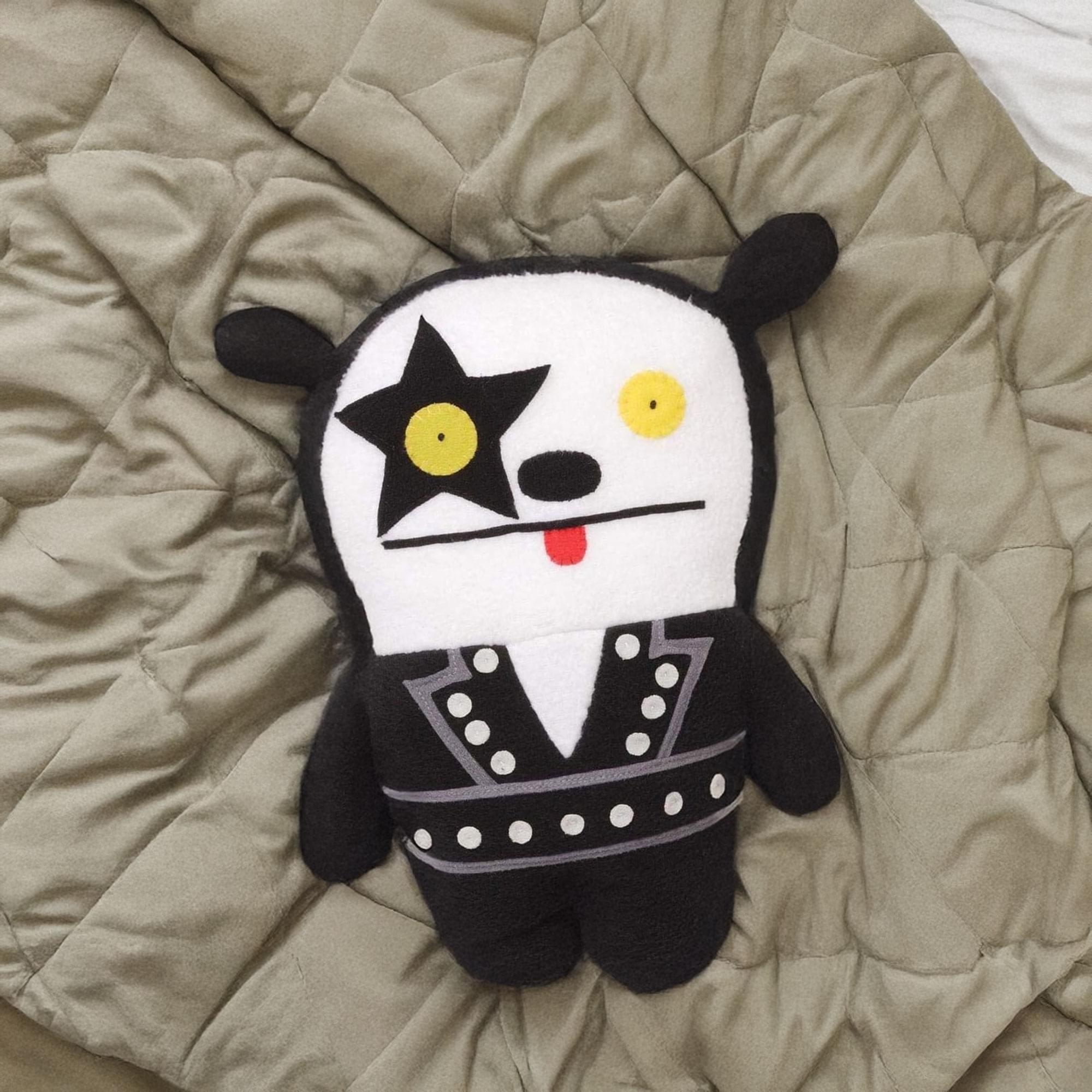 Ugly Doll Kiss 11" Plush Starchild