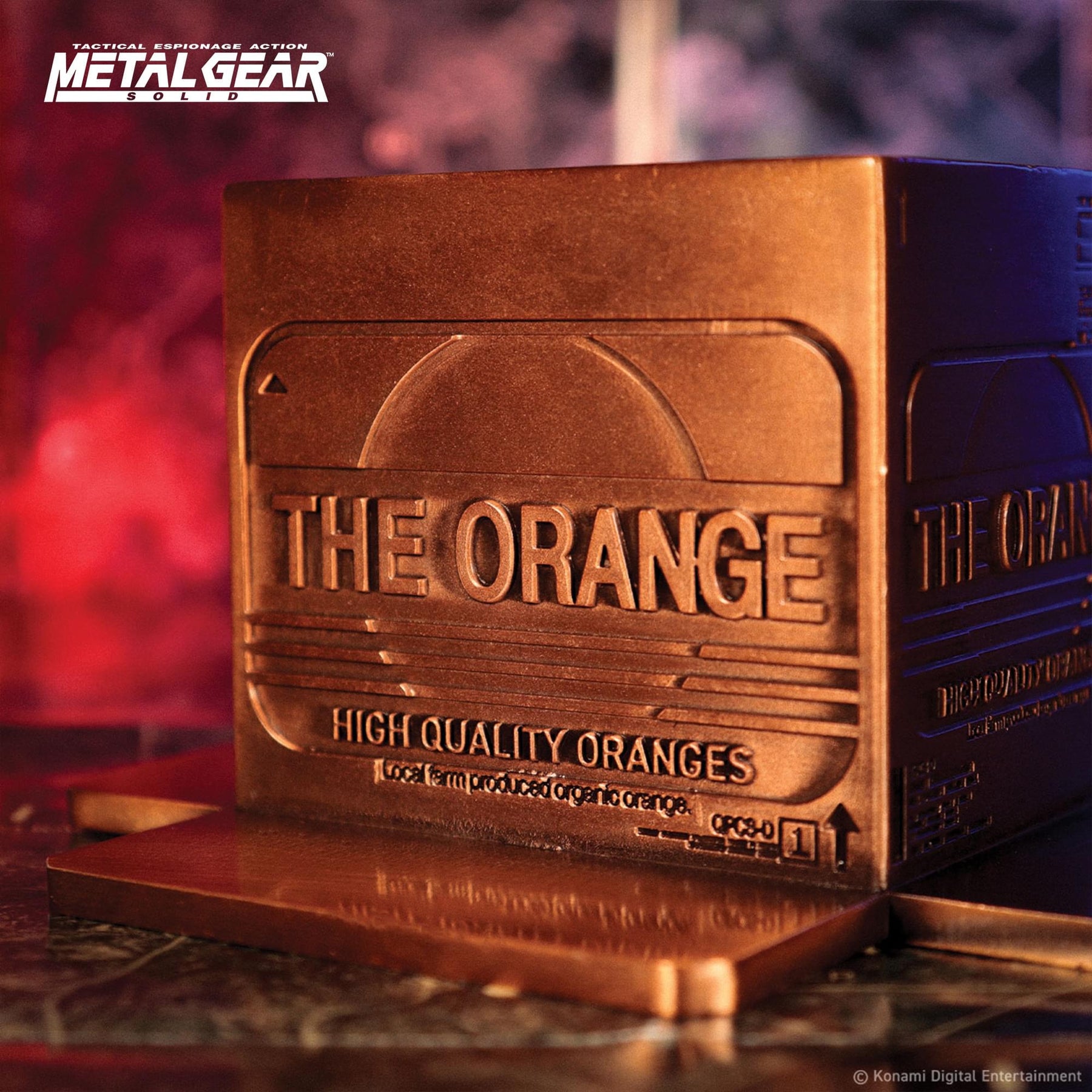 Metal Gear Solid 2 Antique Gold-Plated Metal Cardboard Box Replica