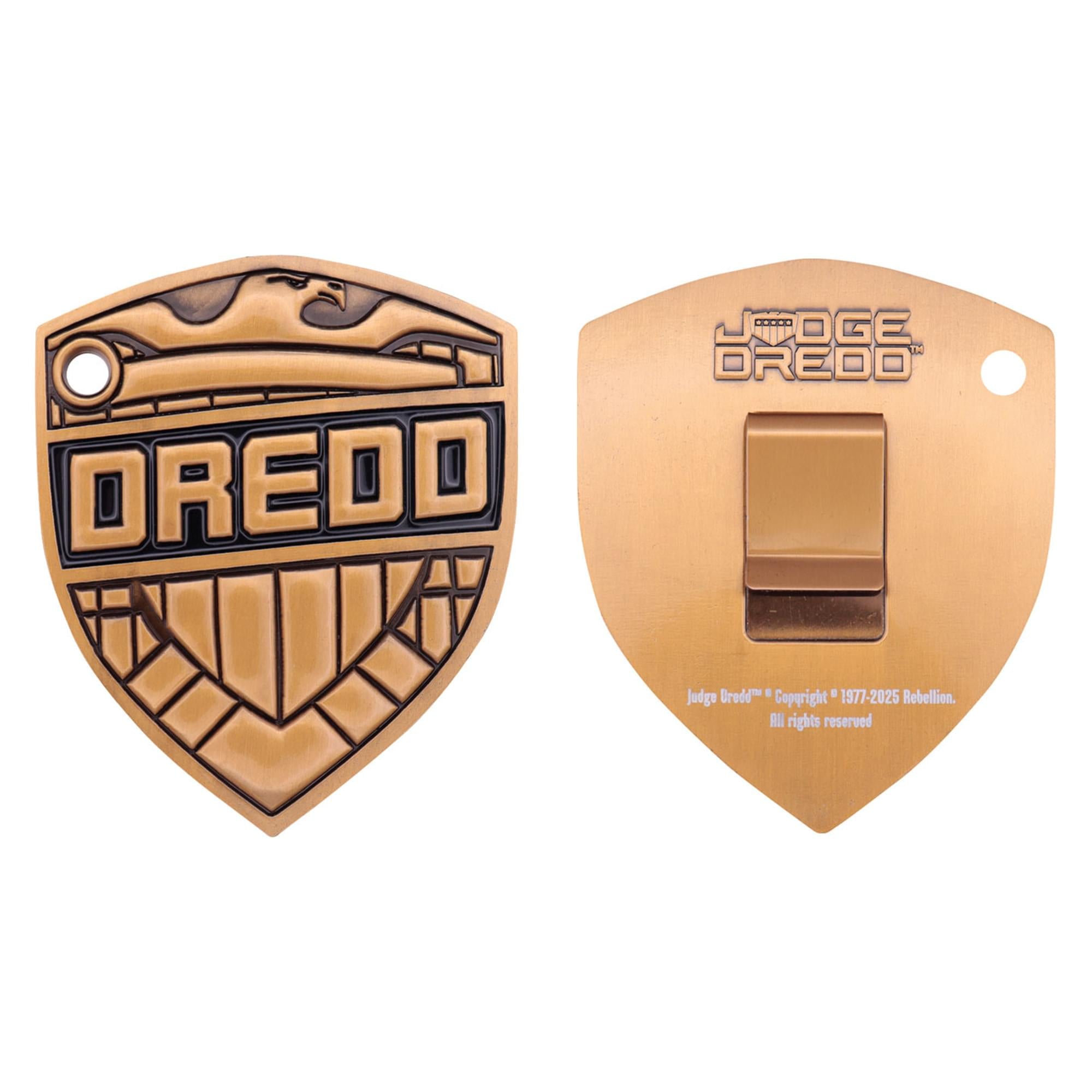 2000 AD Judge Dredd Badge Limited Edition Gold-Plated Metal Replica