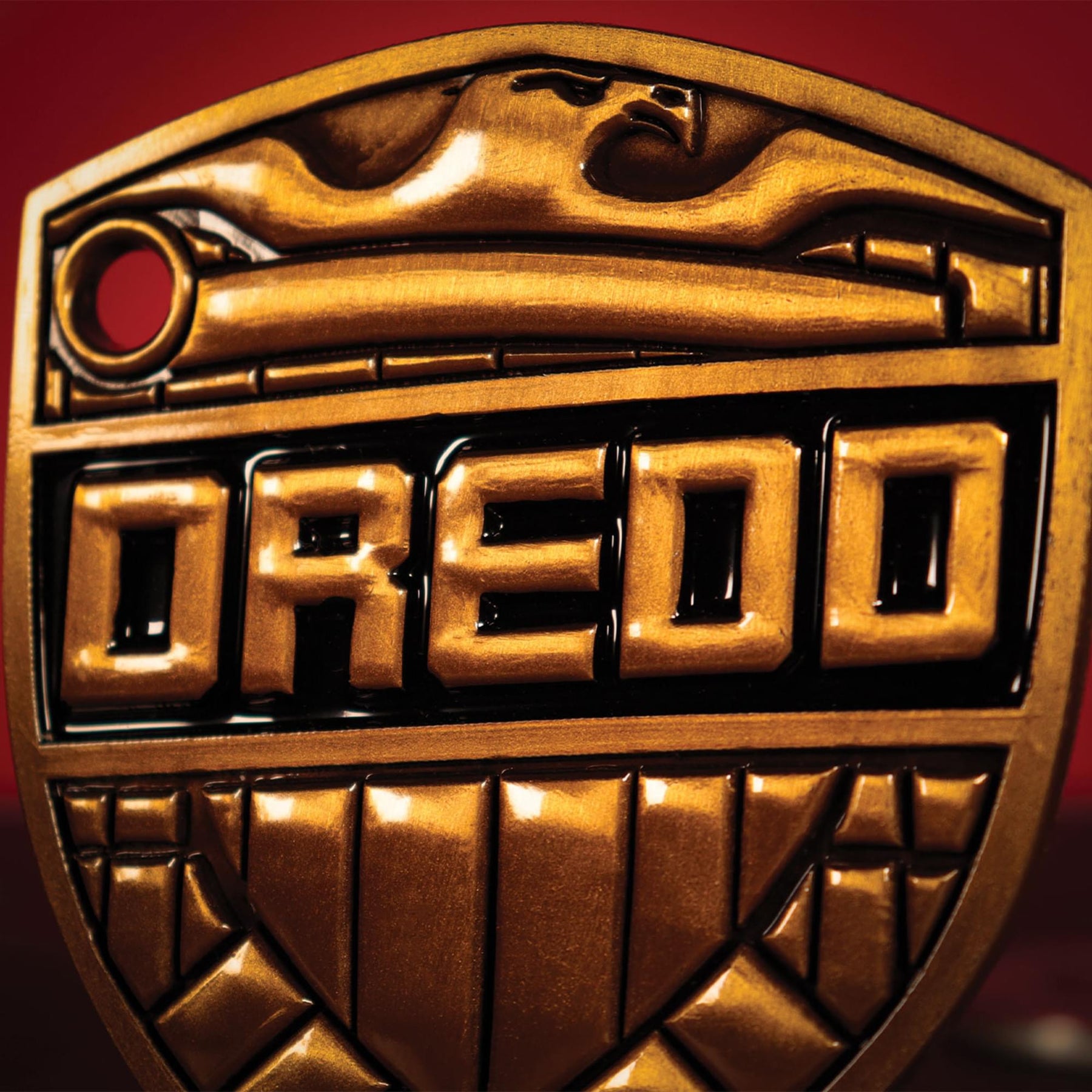 2000 AD Judge Dredd Badge Limited Edition Gold-Plated Metal Replica