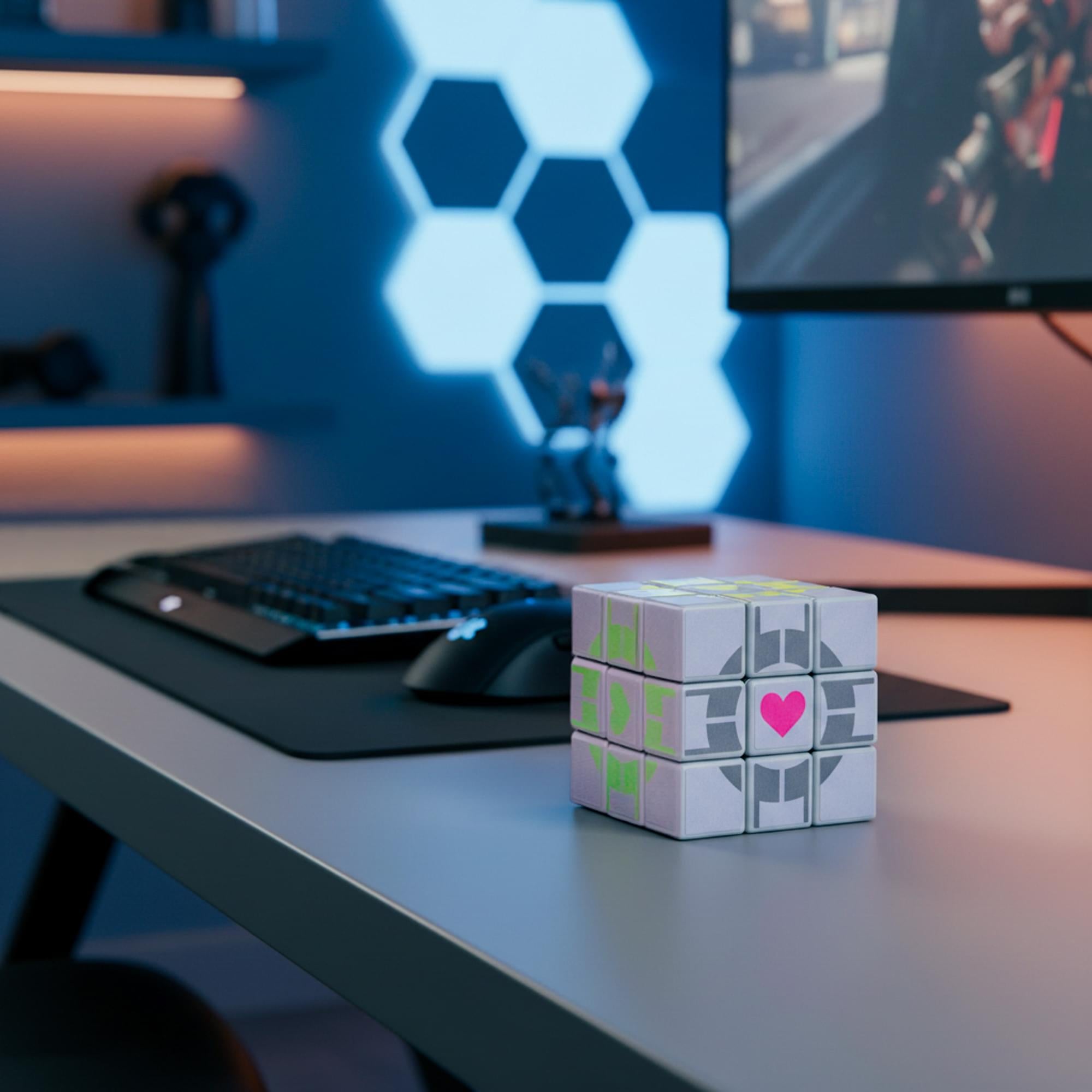 Video Game-Style Puzzle Speed Cube Desk Game