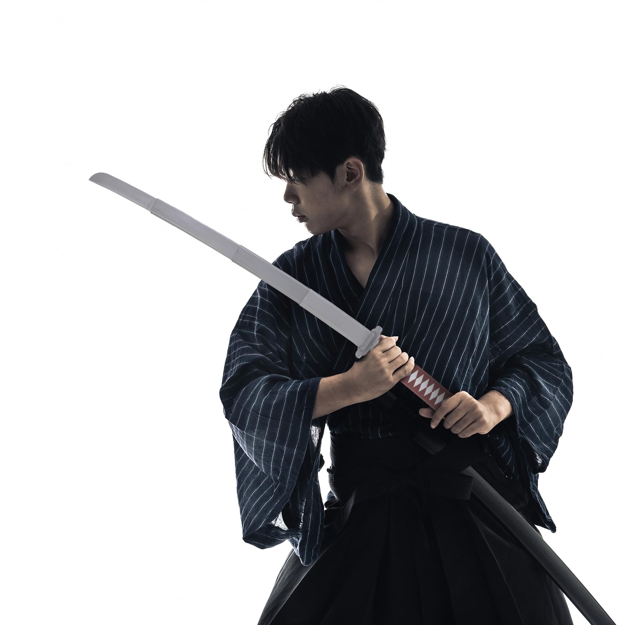 Retractable 27 Inch Katana Costume Accessory