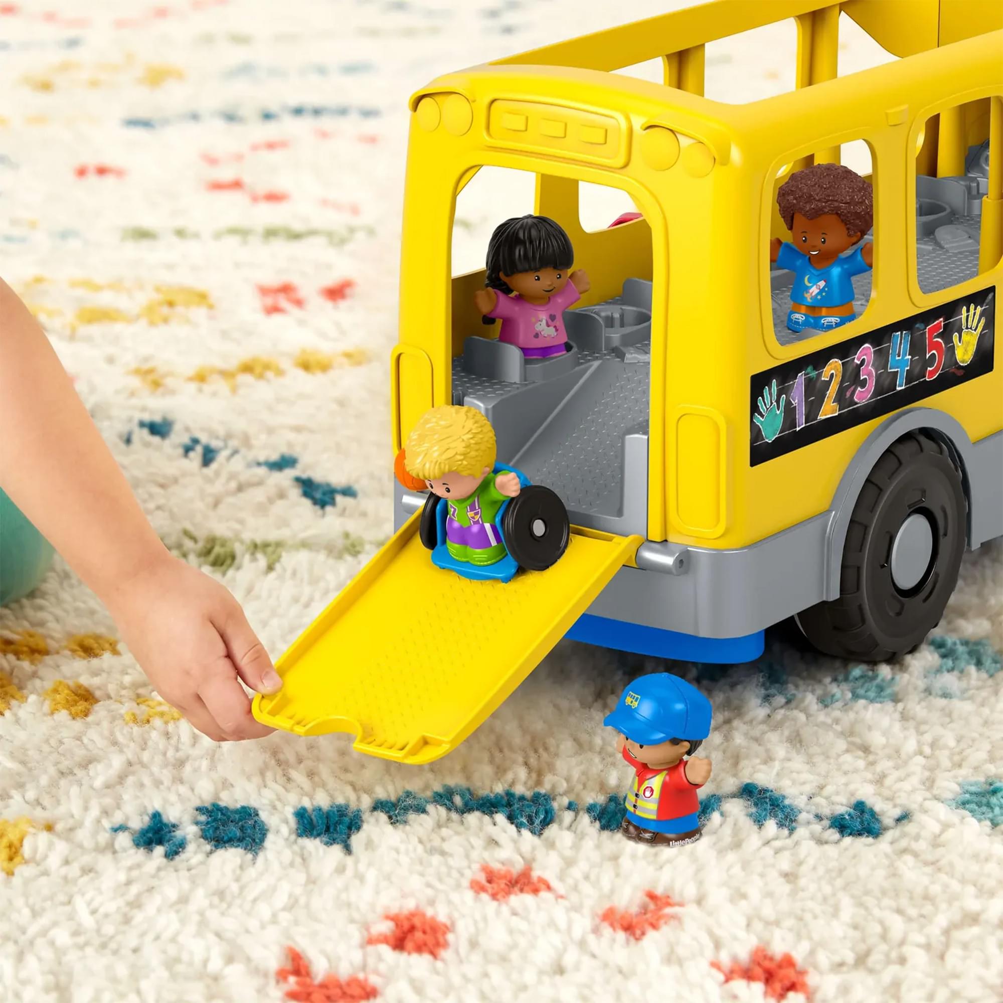 Fisher-Price Little People Big Yellow Bus Musical Pull Toy
