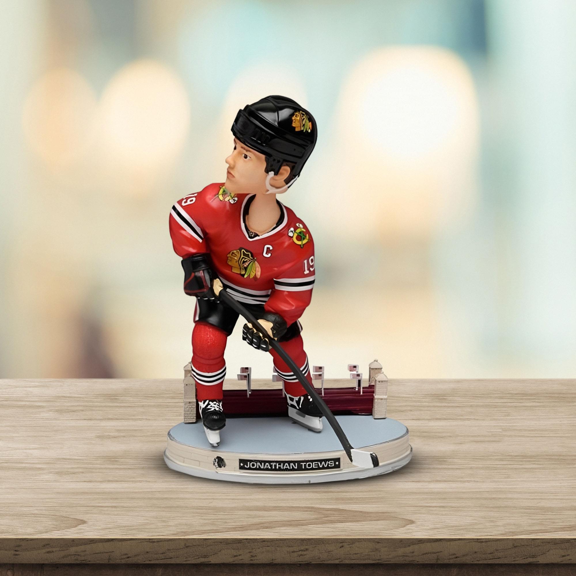 Chicago Blackhawks 10" NHL Bobble Head Jonathan Toews Limited Numbered Edition