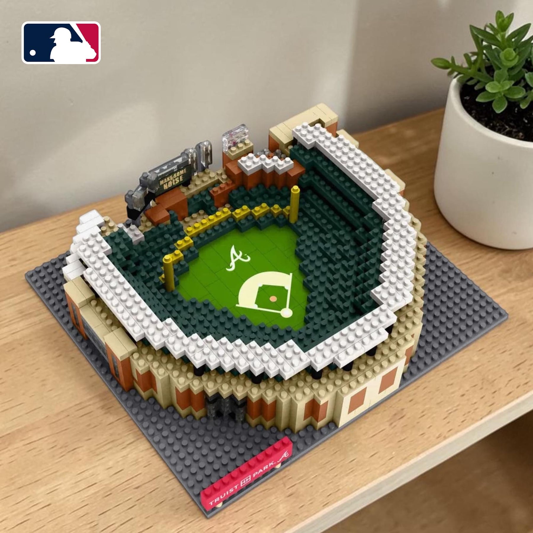 Atlanta Braves MLB Mini Brxlz Stadium 983-Piece Building Block Set