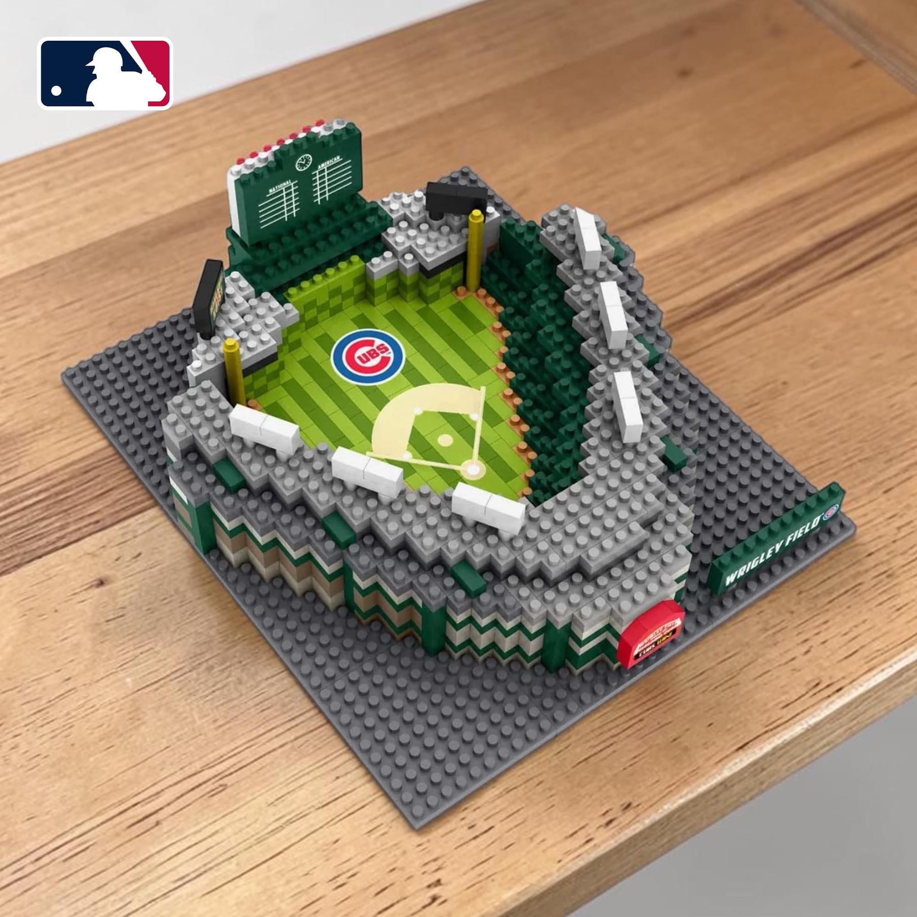 Chicago Cubs MLB Mini Brxlz Stadium 943-Piece Building Block Set