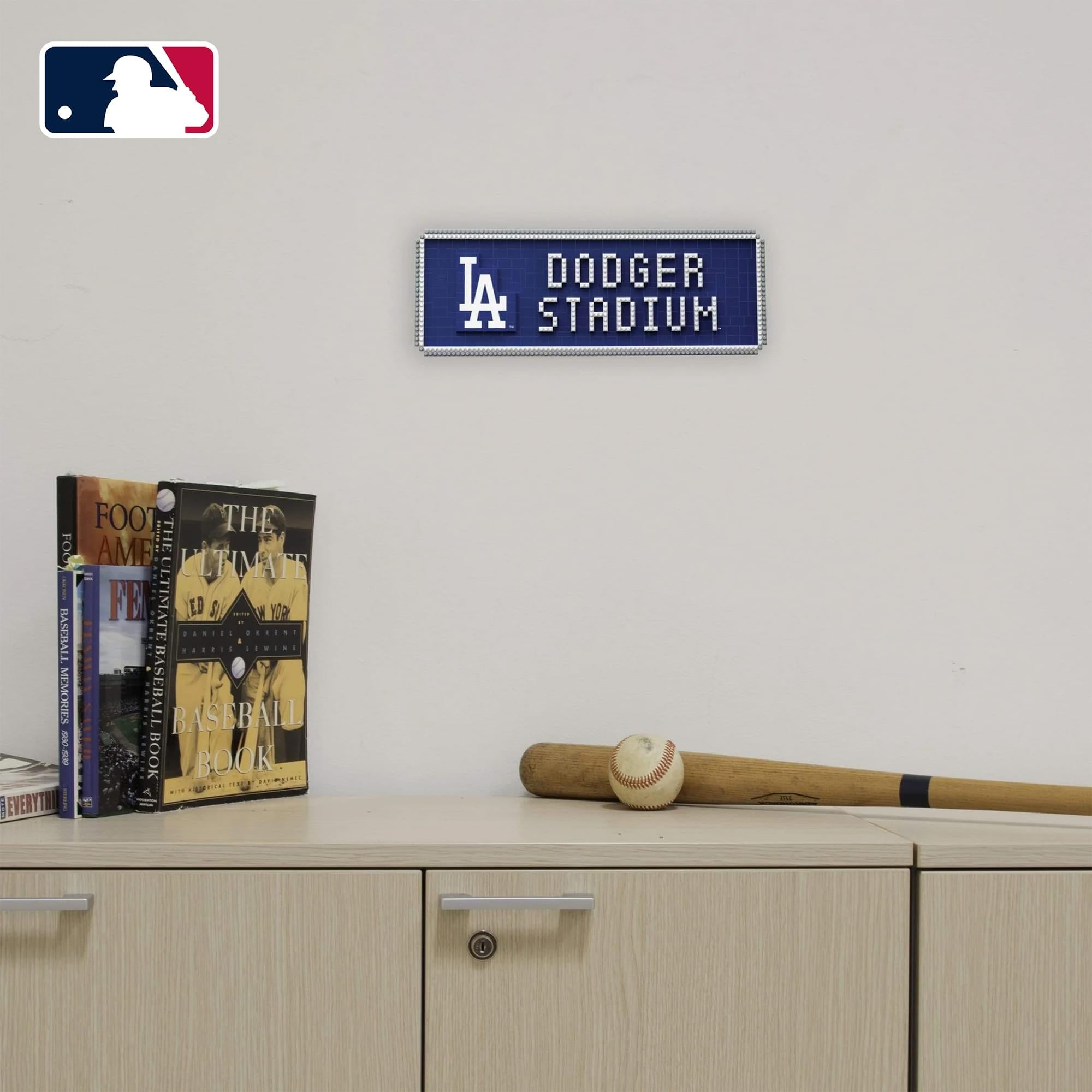 MLB Los Angeles Dodgers 3D BRXLZ Stadium Street Sign Approx 698 Piece Building Set