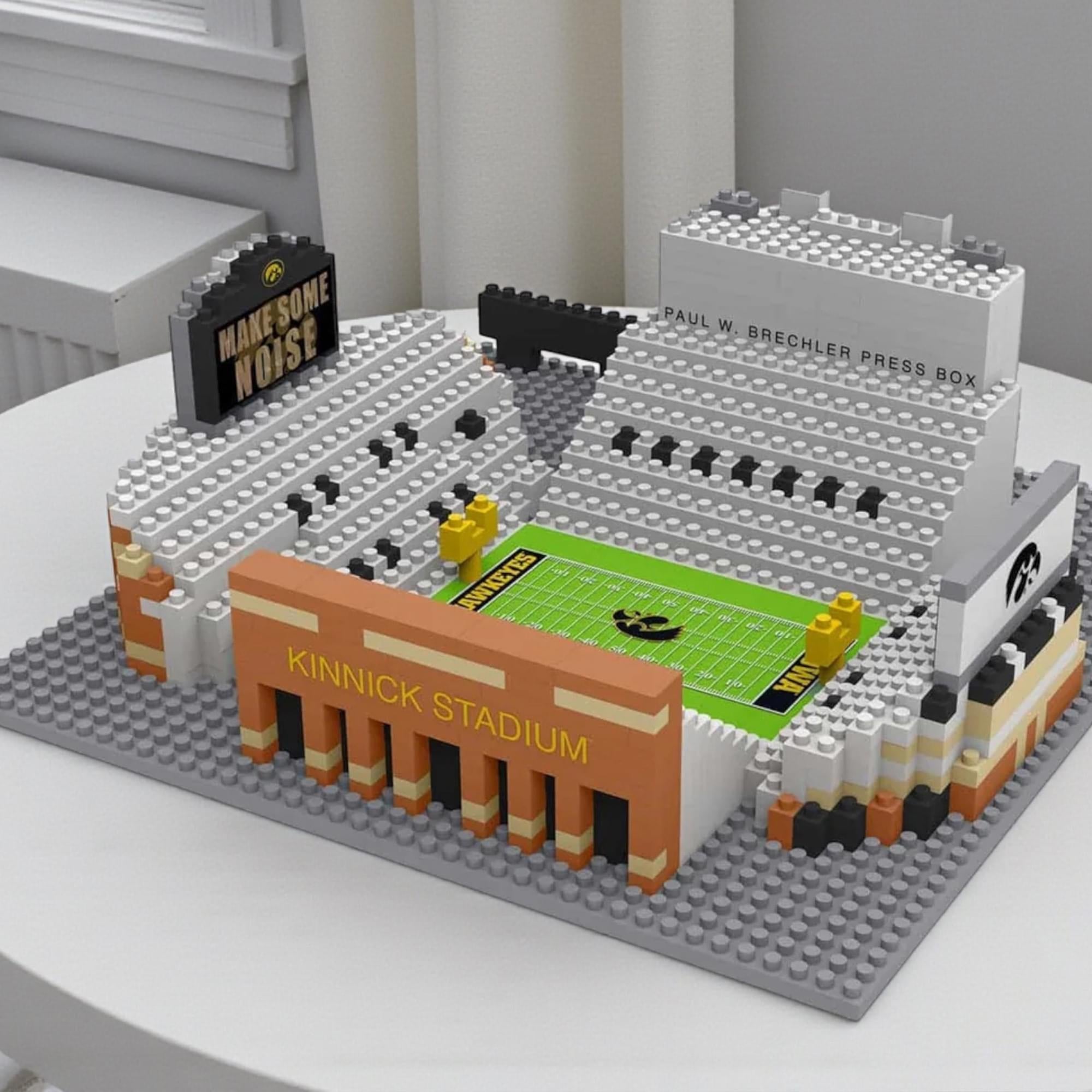 Iowa Hawkeyes NCAA BRXLZ Mini Stadium 858-Piece Building Block Set