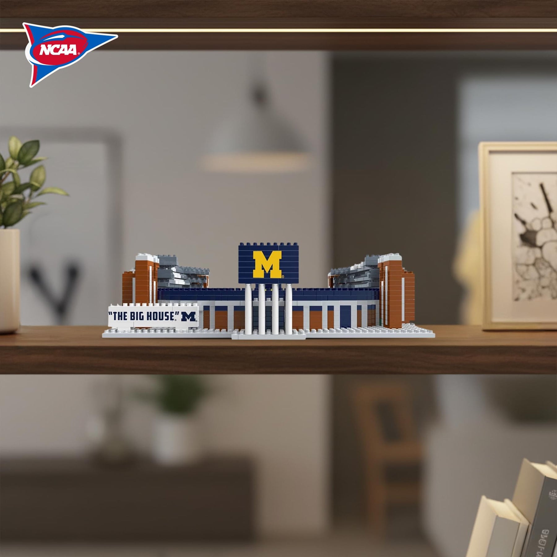 Michigan Wolverines NCAA BRXLZ Stadium 2780-Piece Building Block Set