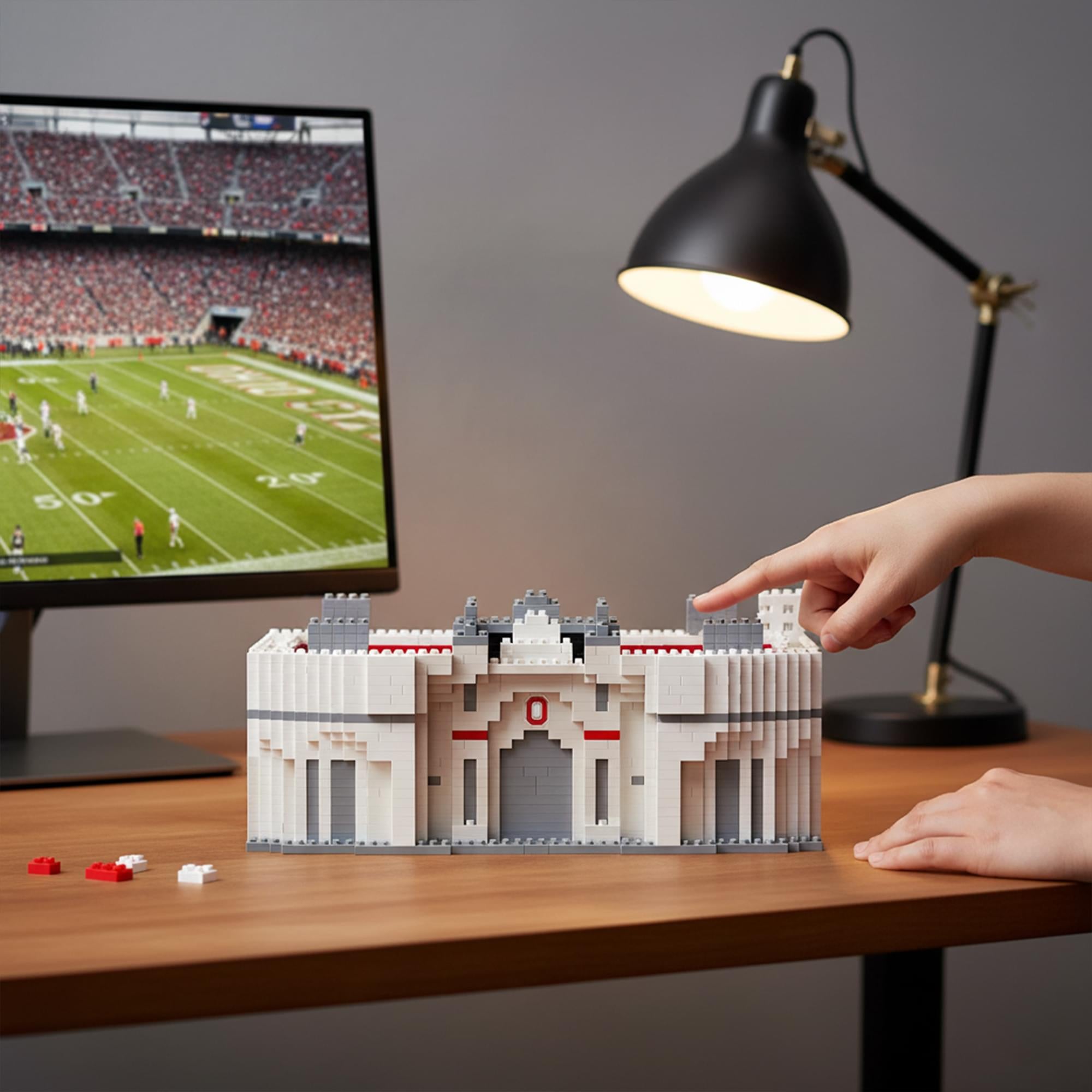 Ohio State Buckeyes NCAA BRXLZ Stadium 2826-Piece Building Block Set