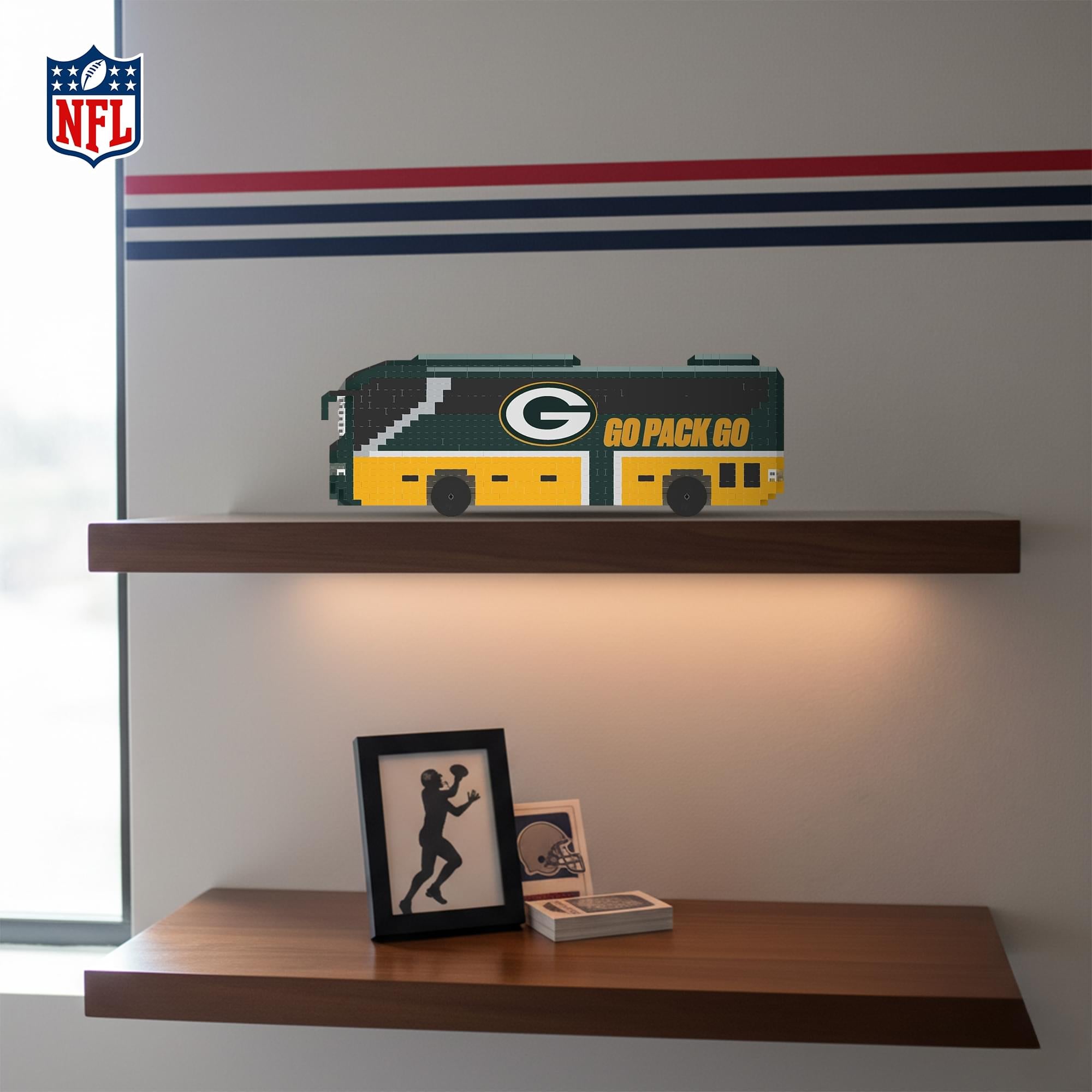 Green Bay Packers NFL BRXLZ Team Bus 1235-Piece Building Block Set