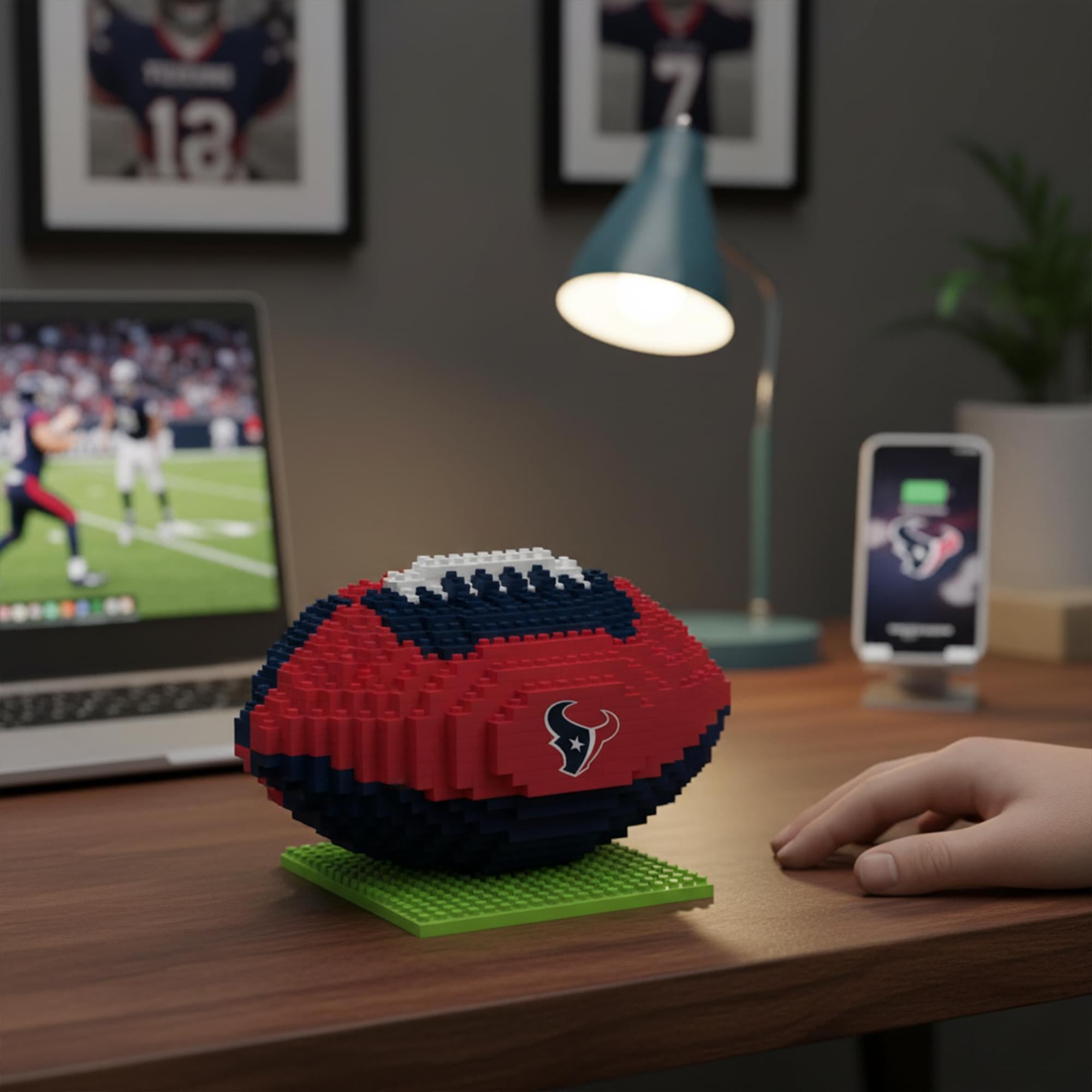 Houston Texans NFL BRXLZ Football 704-Piece Building Block Set