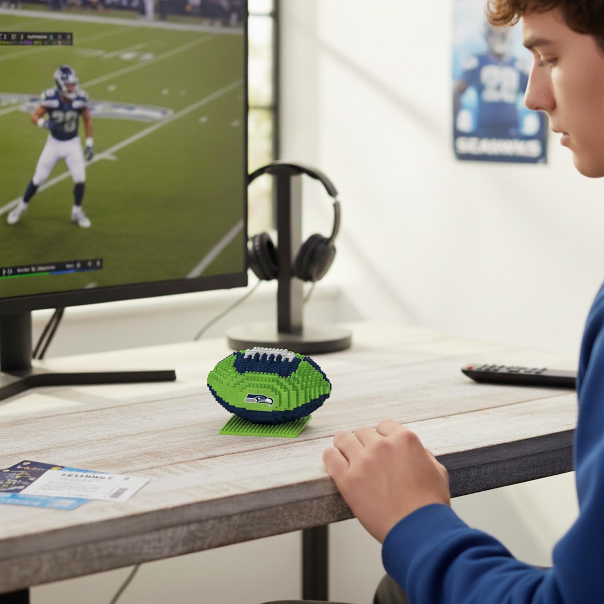 Seattle Seahawks NFL BRXLZ Football 704-Piece Building Block Set