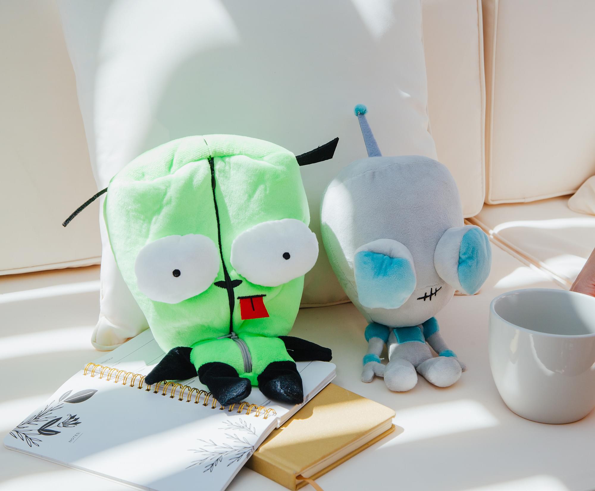 Invader Zim GIR With Removable Costume 10-Inch Collector Plush