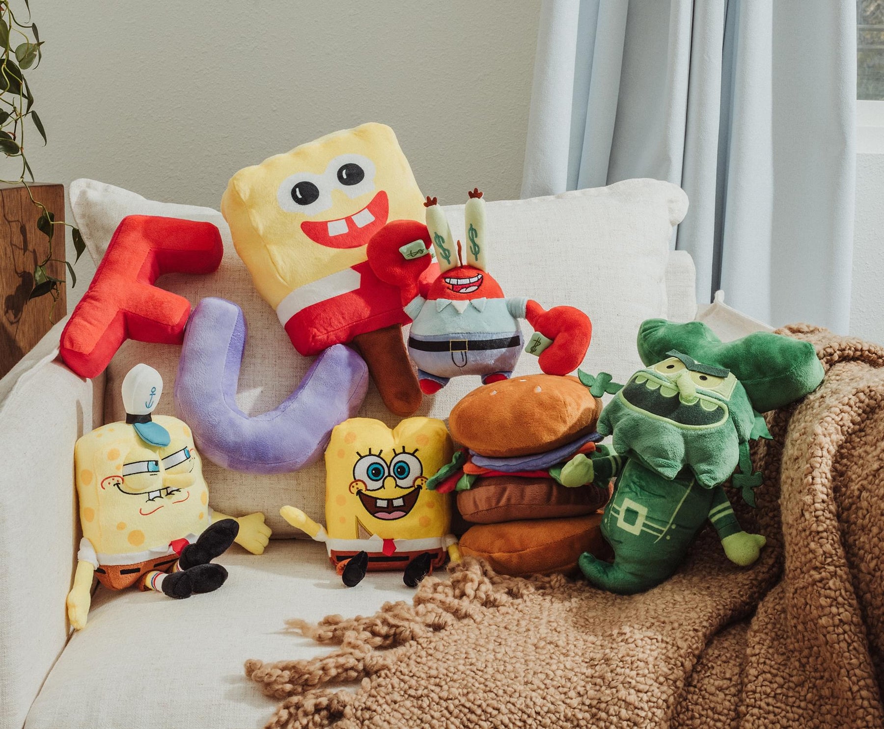 Nickelodeon SpongeBob SquarePants The Flying Dutchman 10-Inch Plush