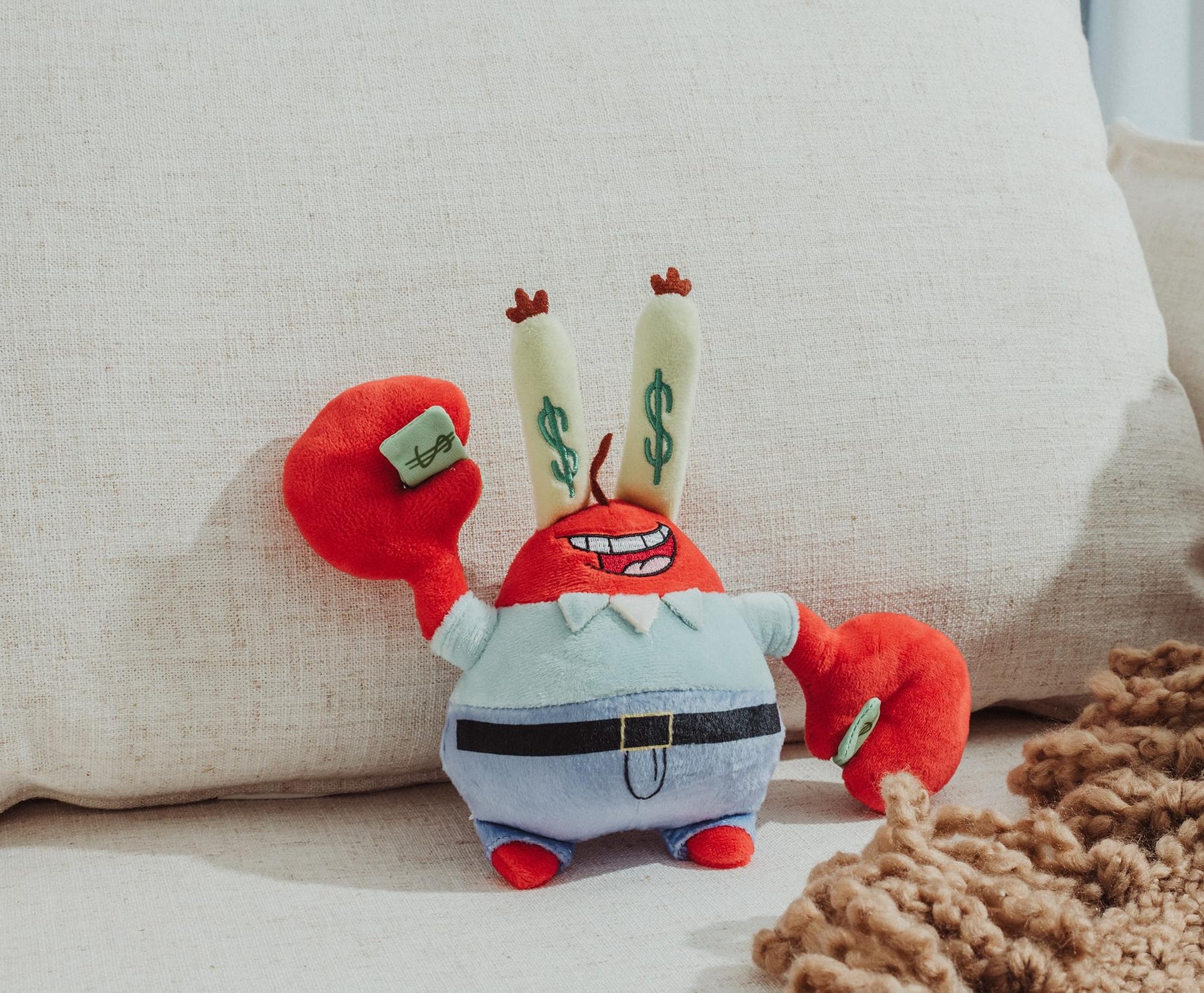 Nickelodeon SpongeBob SquarePants Mr. Krabs Holding Money 10-Inch Plush