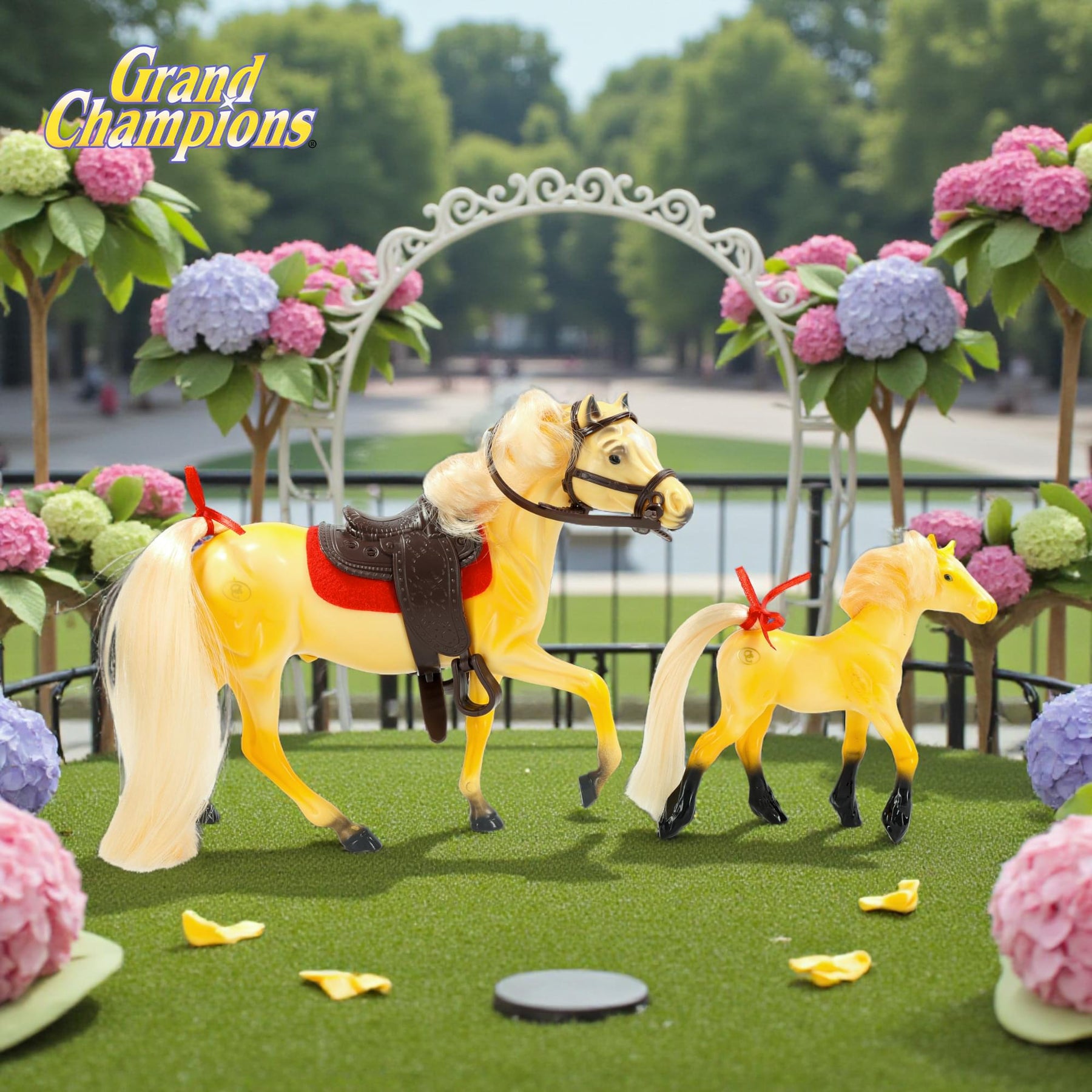 Grand Champions Premium Stallion Collection Set Of 2 | Palomino Morgan
