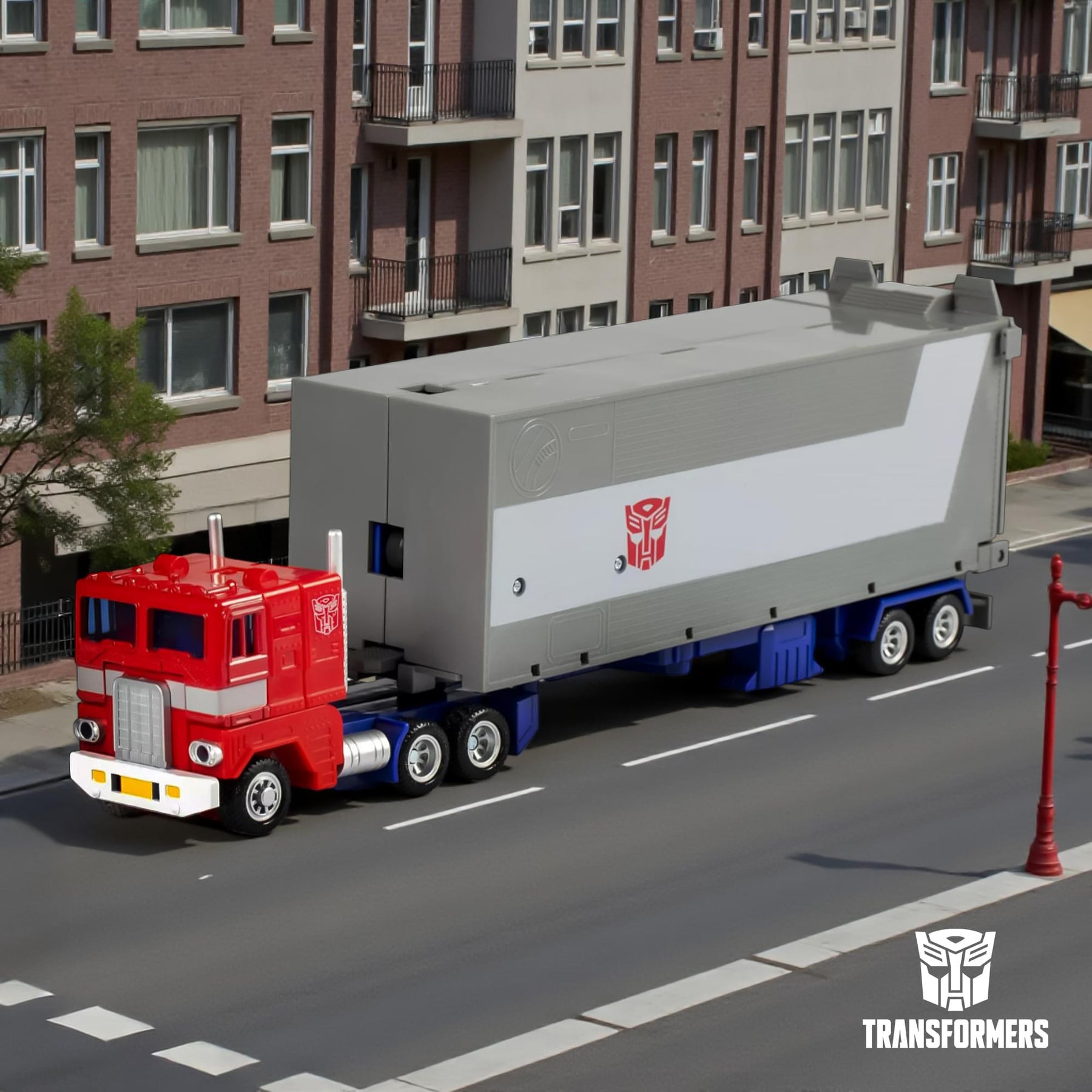 Transformers 6-Inch Retro G1 Optimus Prime Action Figure