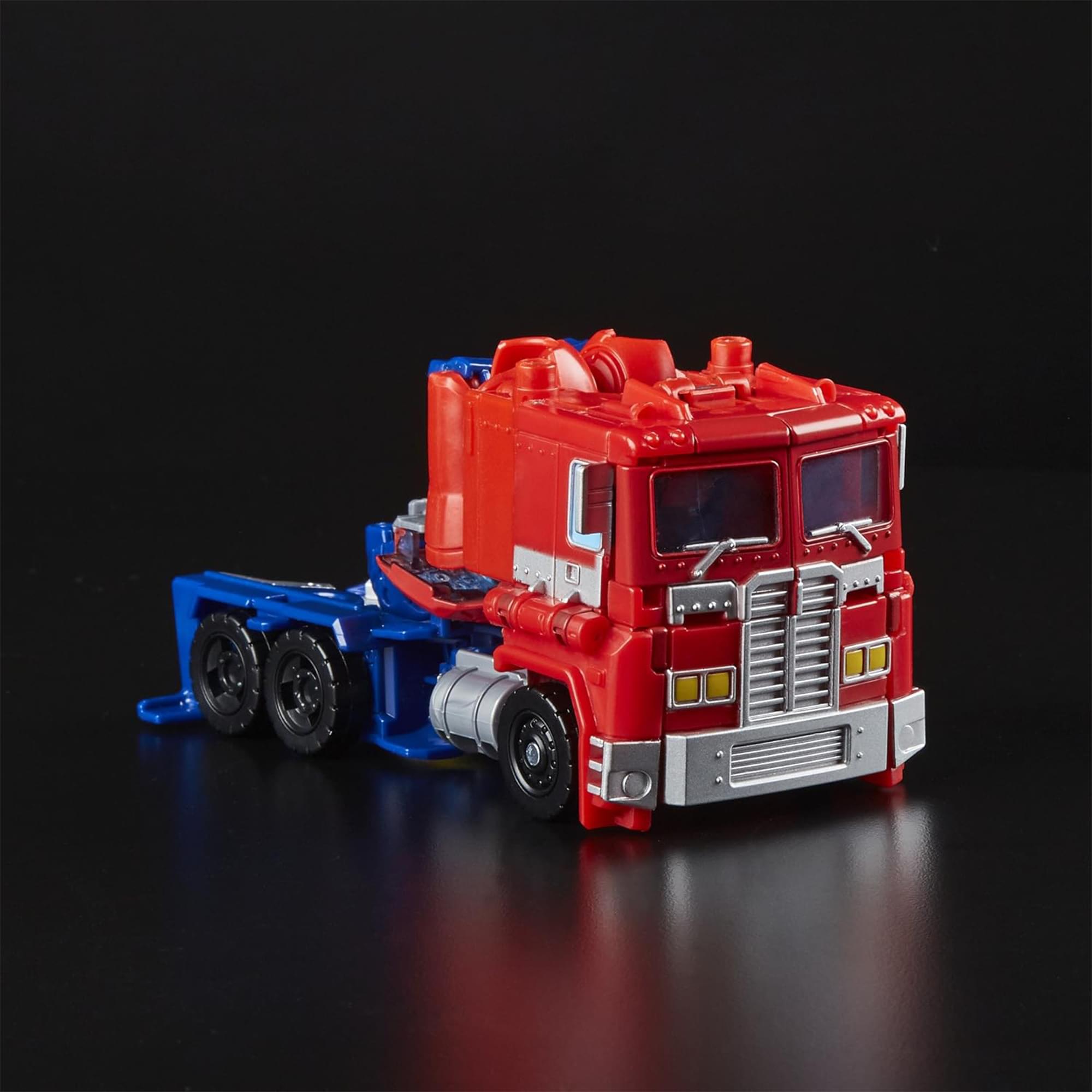 Transformers Power Of The Primes Leader Evolution Optimus Prime