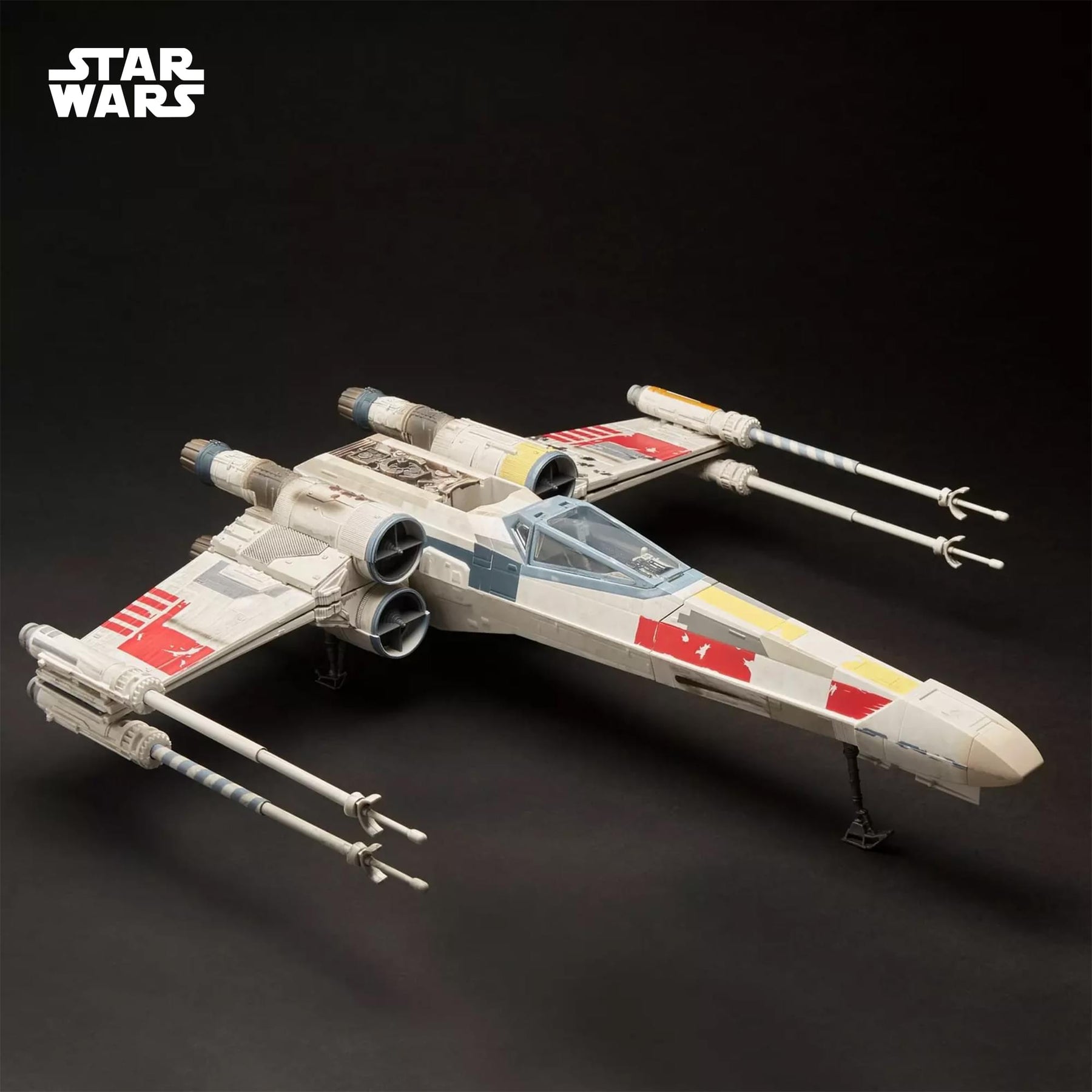 Star Wars Luke Skywalker Red 5 X-Wing 3.75-Inch Scale Action Figure Vehicle