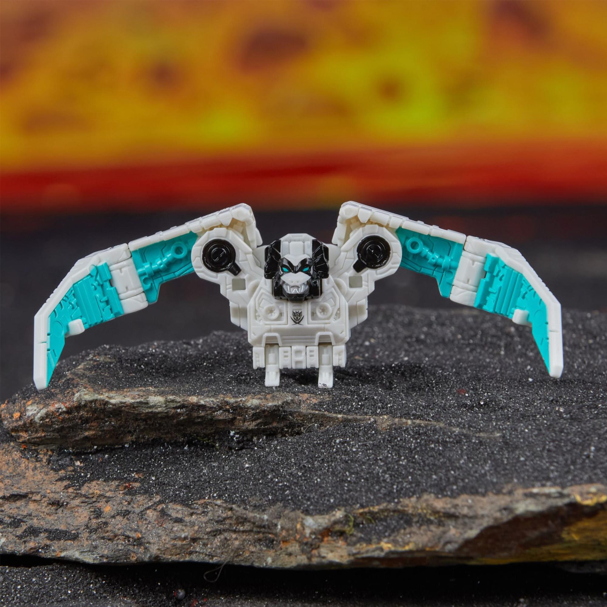 Transformers Legacy United 3-Piece Star Raider Figure Set