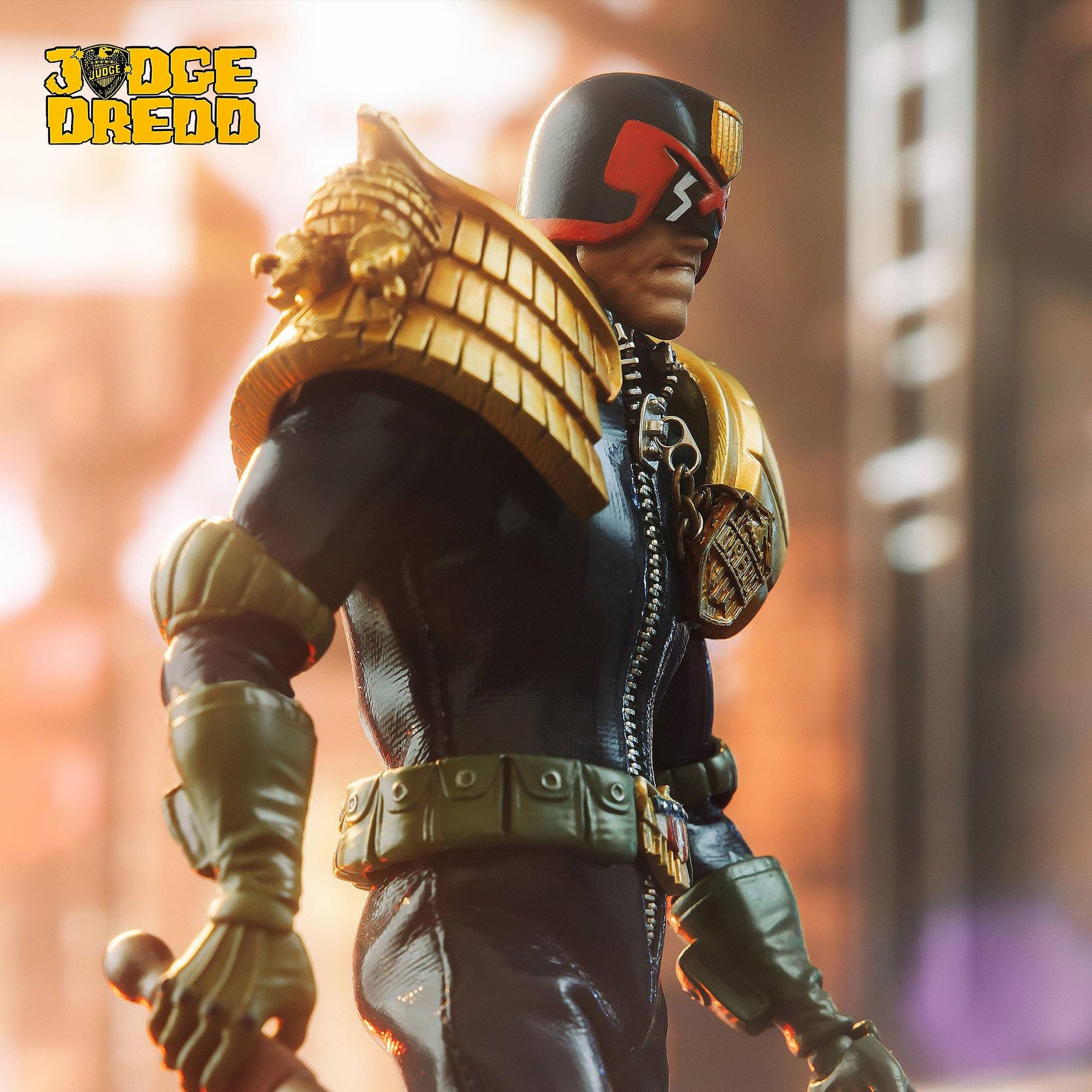 2000 AD Exquisite Super Series 1:12 Action Figure | Judge Dredd
