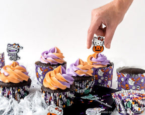 Sanrio Hello Kitty Halloween 37-Piece Cupcake Party Set