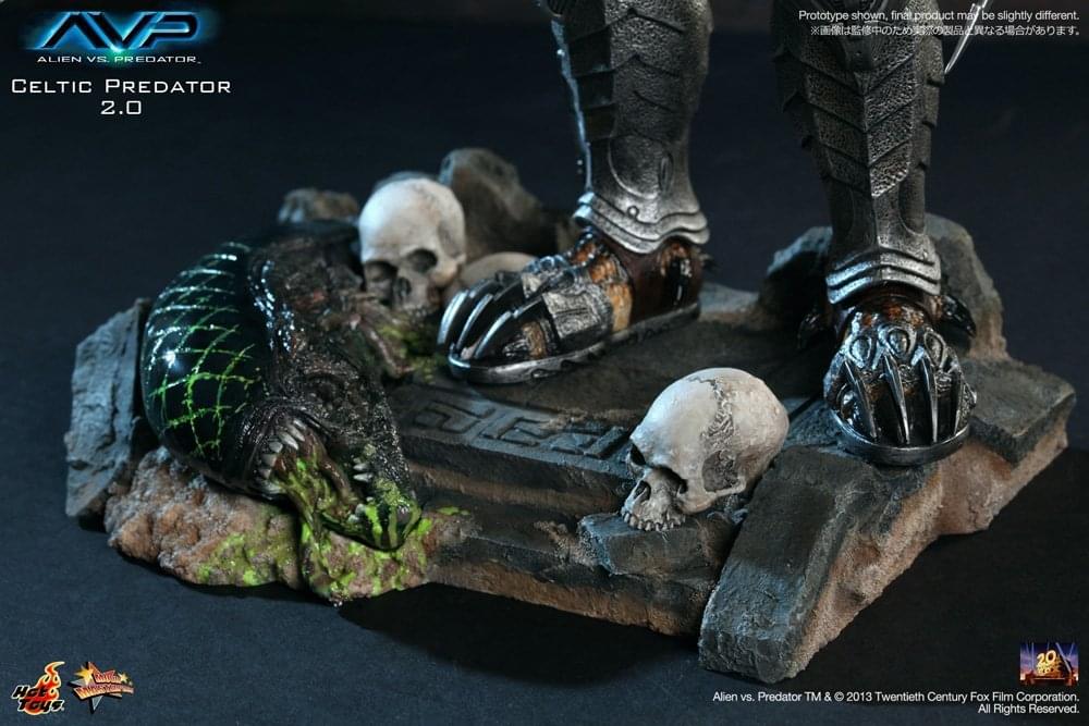 Alien vs. Predator Hot Toys Celtic Predator 12" Figure