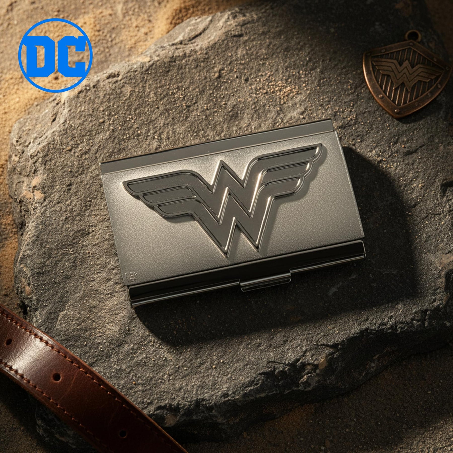 Wonder Woman Logo Metal Card Case