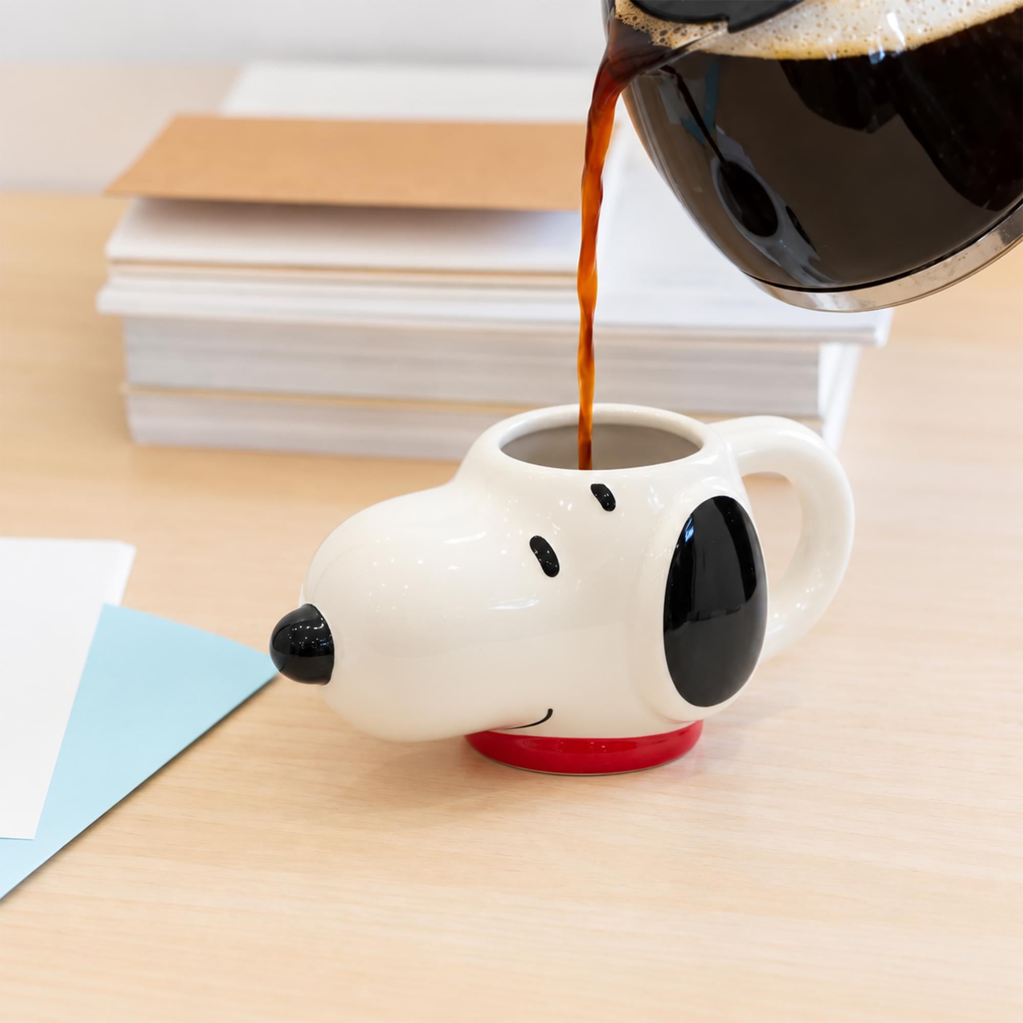 Peanuts Snoopy Head Sculpted Ceramic Mug | 16 Ounces