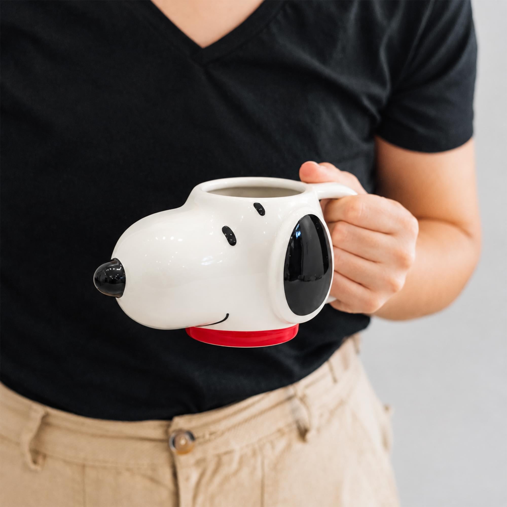 Peanuts Snoopy Head Sculpted Ceramic Mug | 16 Ounces
