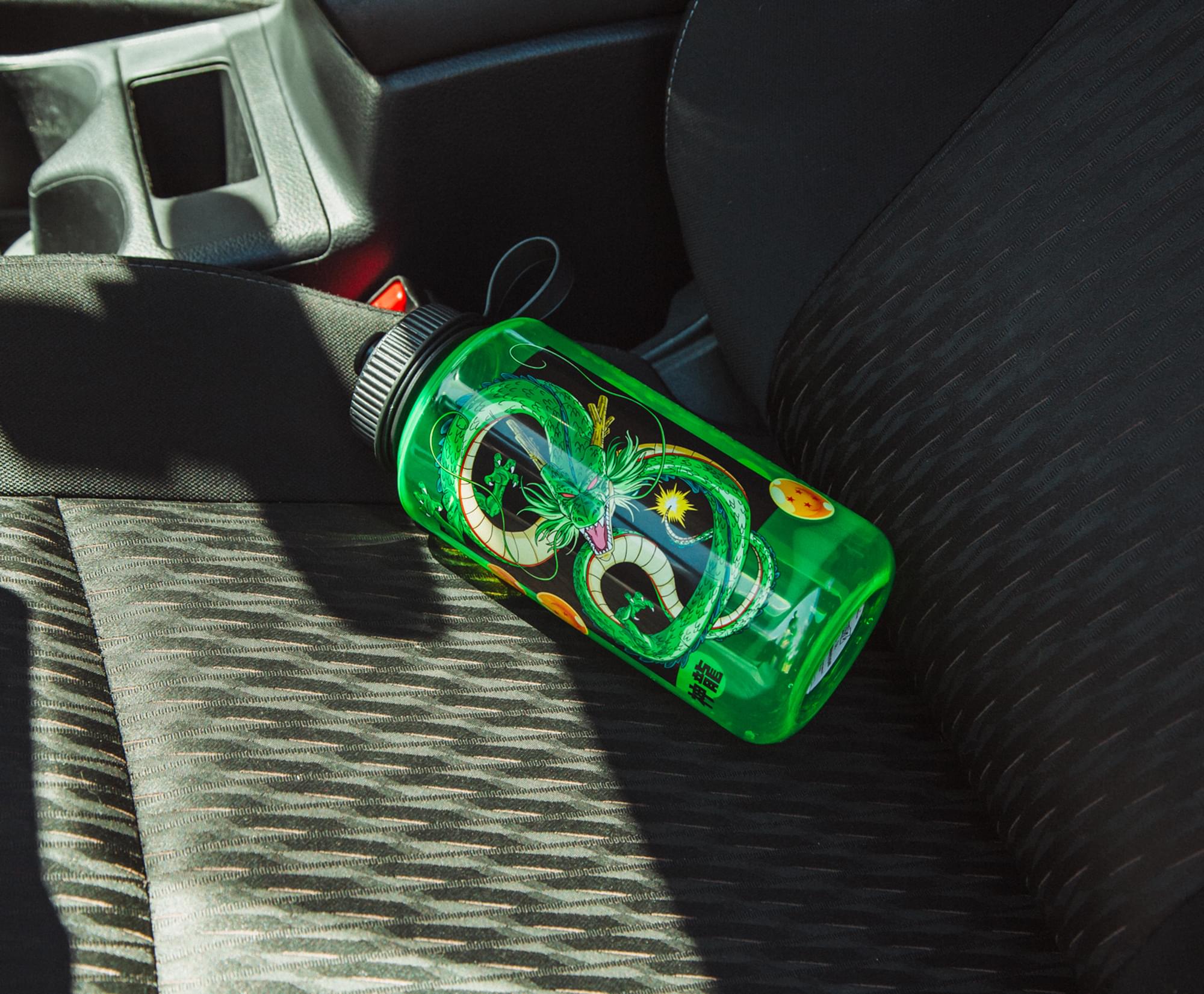 Dragon Ball Z Shenron Water Bottle With Sports Cap | Holds 32 Ounces