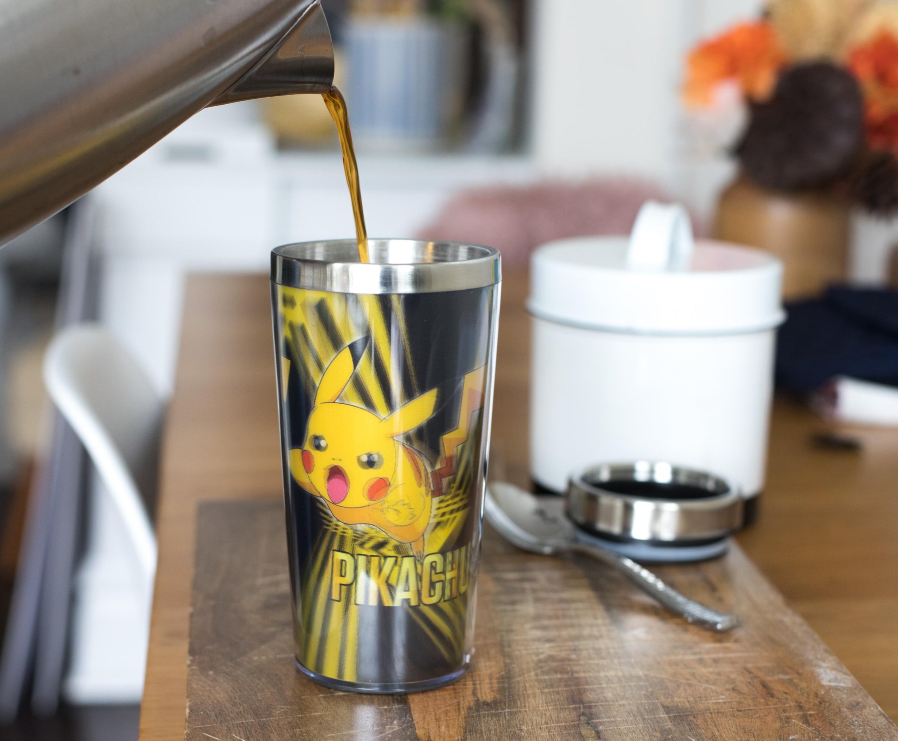 Pokemon Lenticular Pikachu 16oz Travel Coffee Mug Tumbler w/ Non-Spill Metal Lid