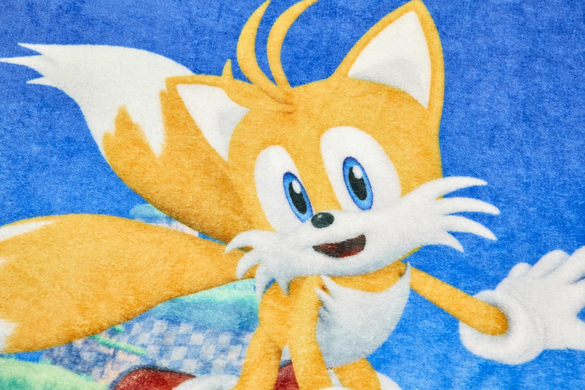 Sonic The Hedgehog Sonic & Tails Large Fleece Throw Blanket | 60 x 45 Inches