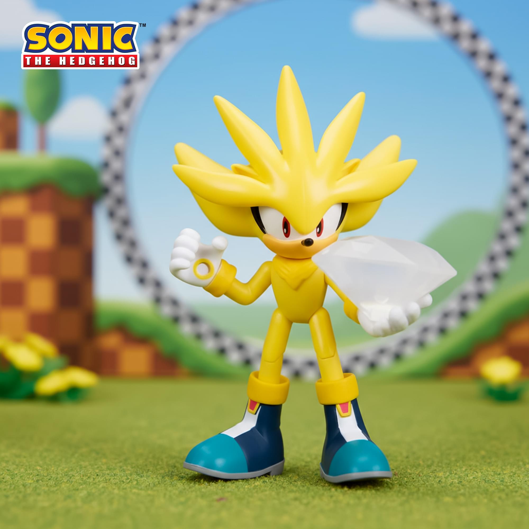 Sonic The Hedgehog 4-Inch Action Figure | Super Silver with White Emerald