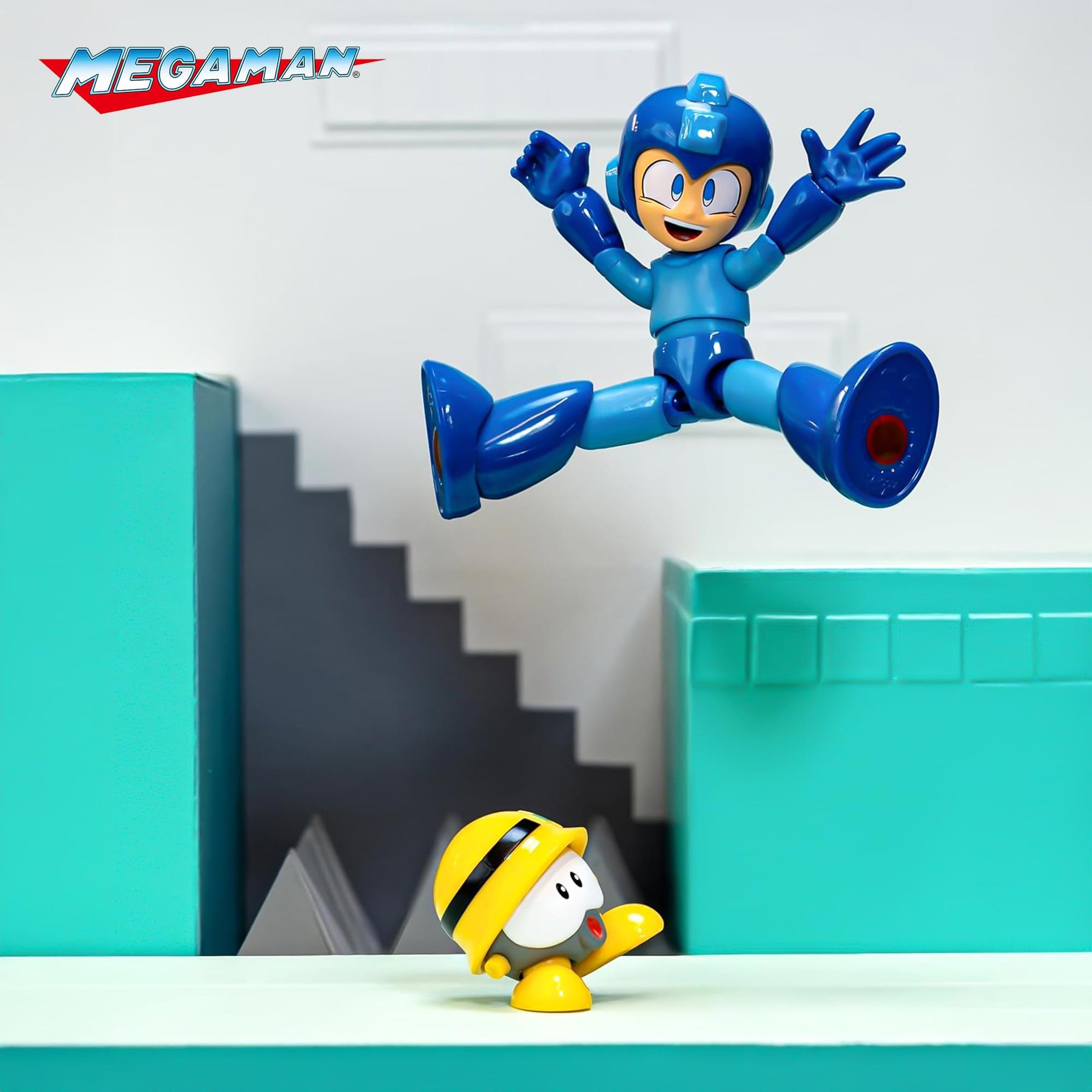 Mega Man 1:12 Action Figure | Mega Man (No Helmet)