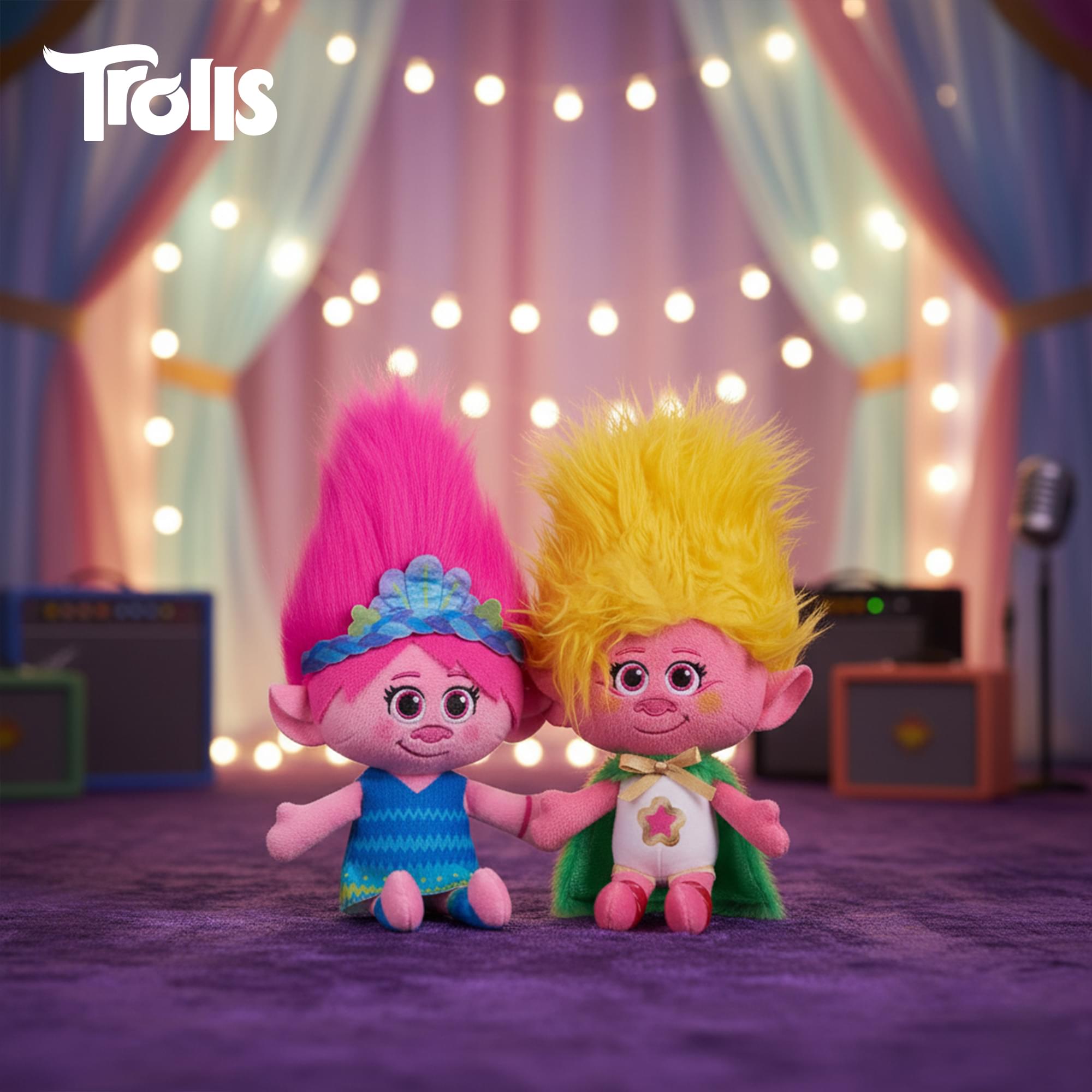 DreamWorks Trolls Band Together Poppy and Viva 8-inch Plush Set