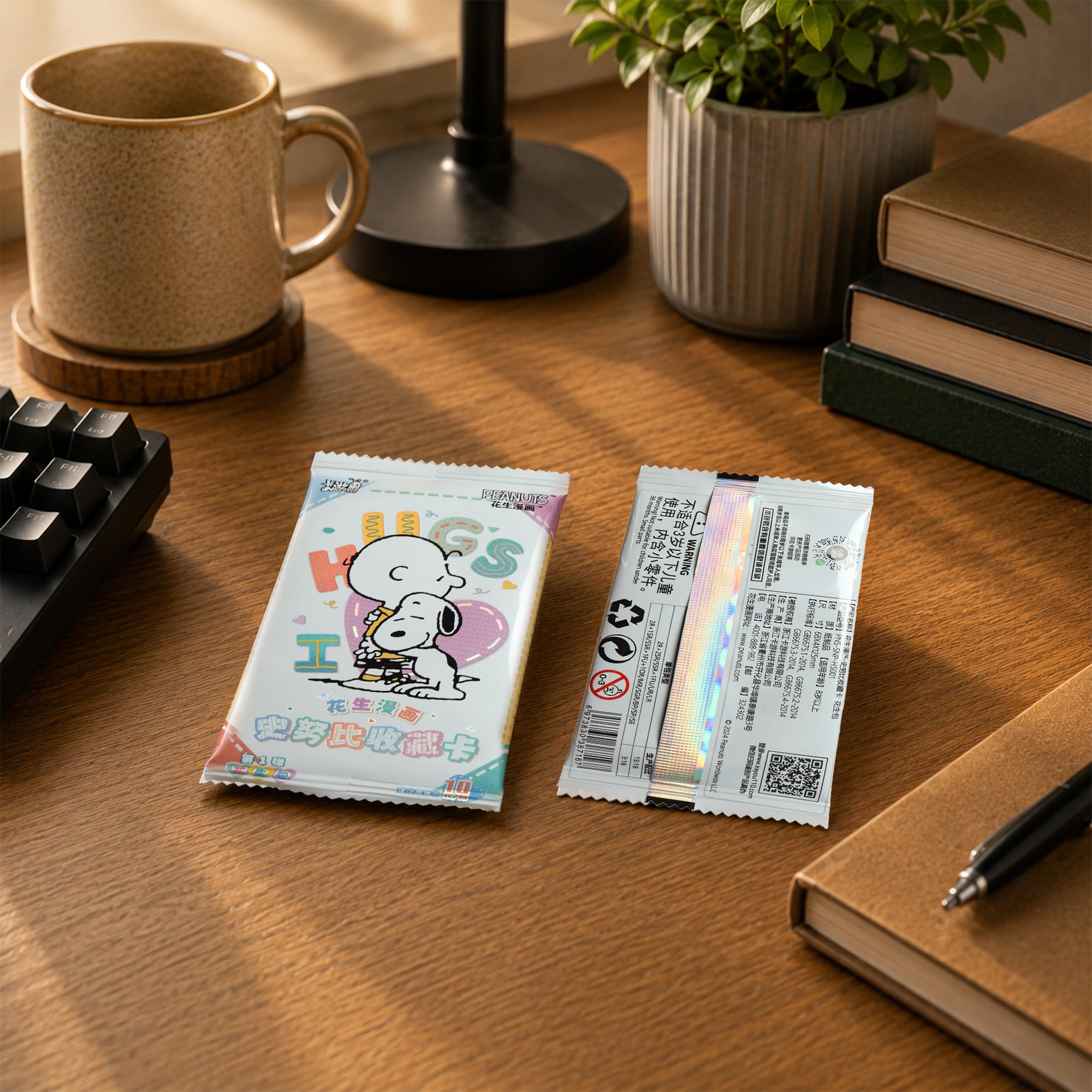 Peanuts 2024 Kayou Snoopy "I Love Hugs" | 10 Card Pack