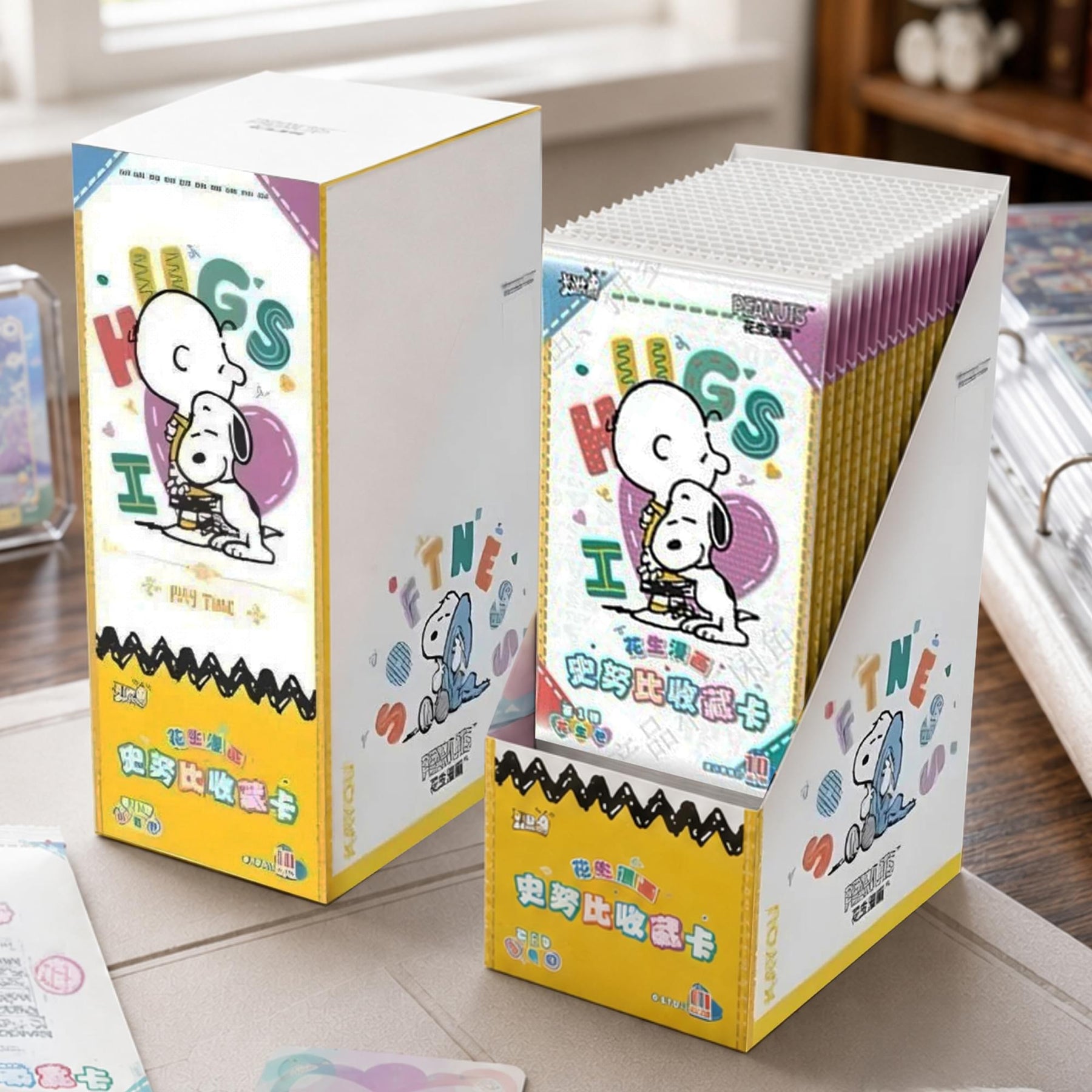 Peanuts 2024 Kayou Snoopy "I Love Hugs" | 10 Card Pack