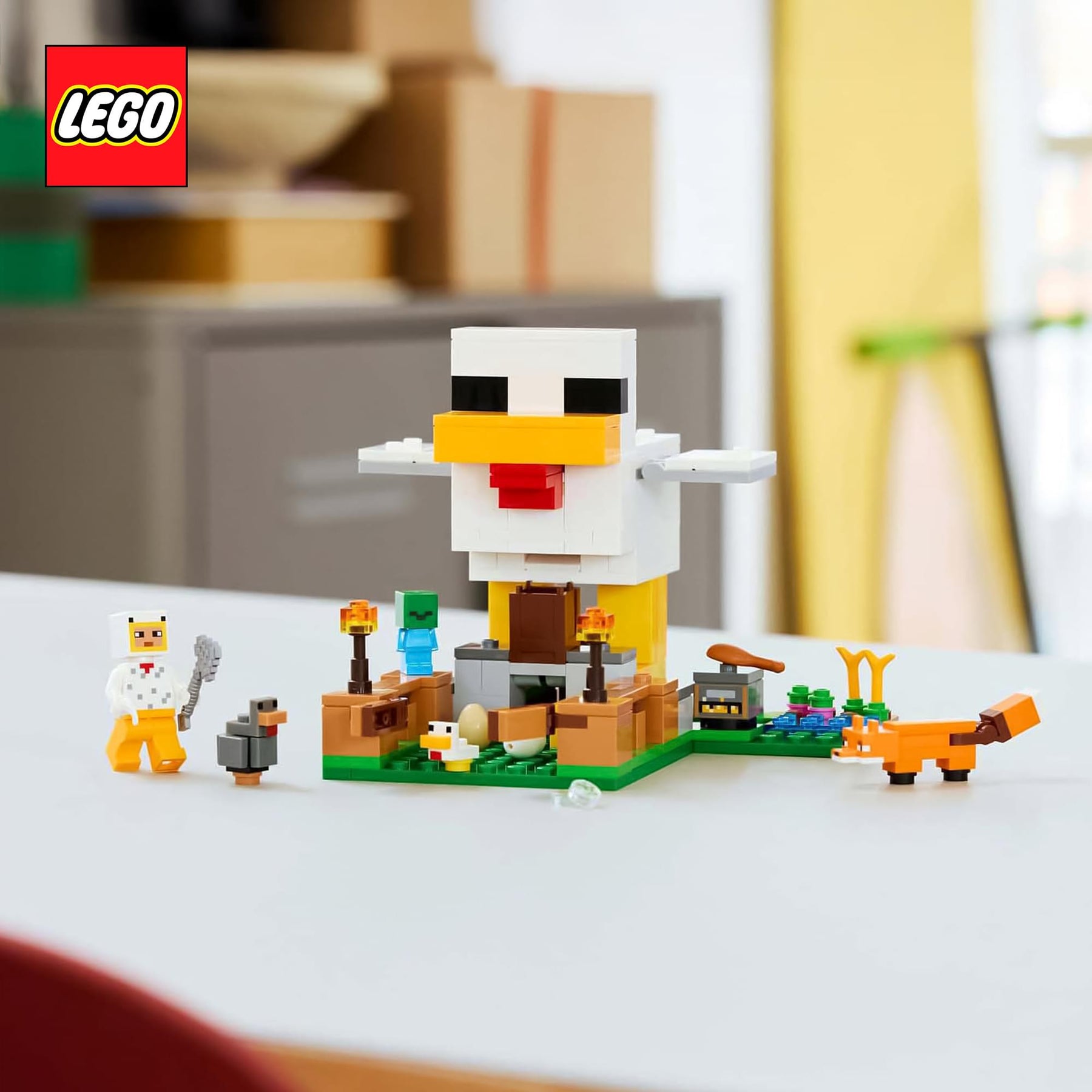 Minecraft LEGO 21585 Chicken Farm 233-Piece Building Set