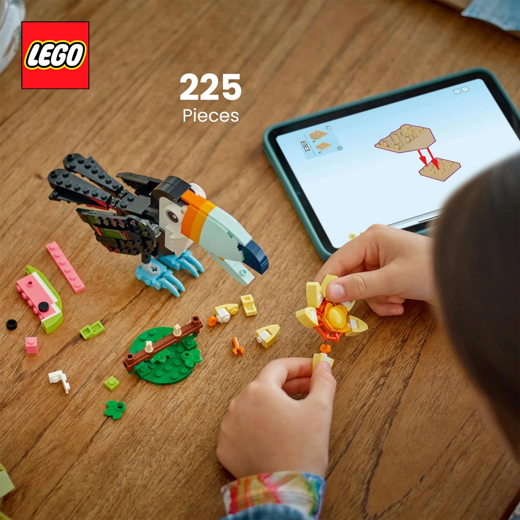 LEGO Creator 3 In 1 31173 Wild Animals: Tropical Toucan 225-Piece Building Set