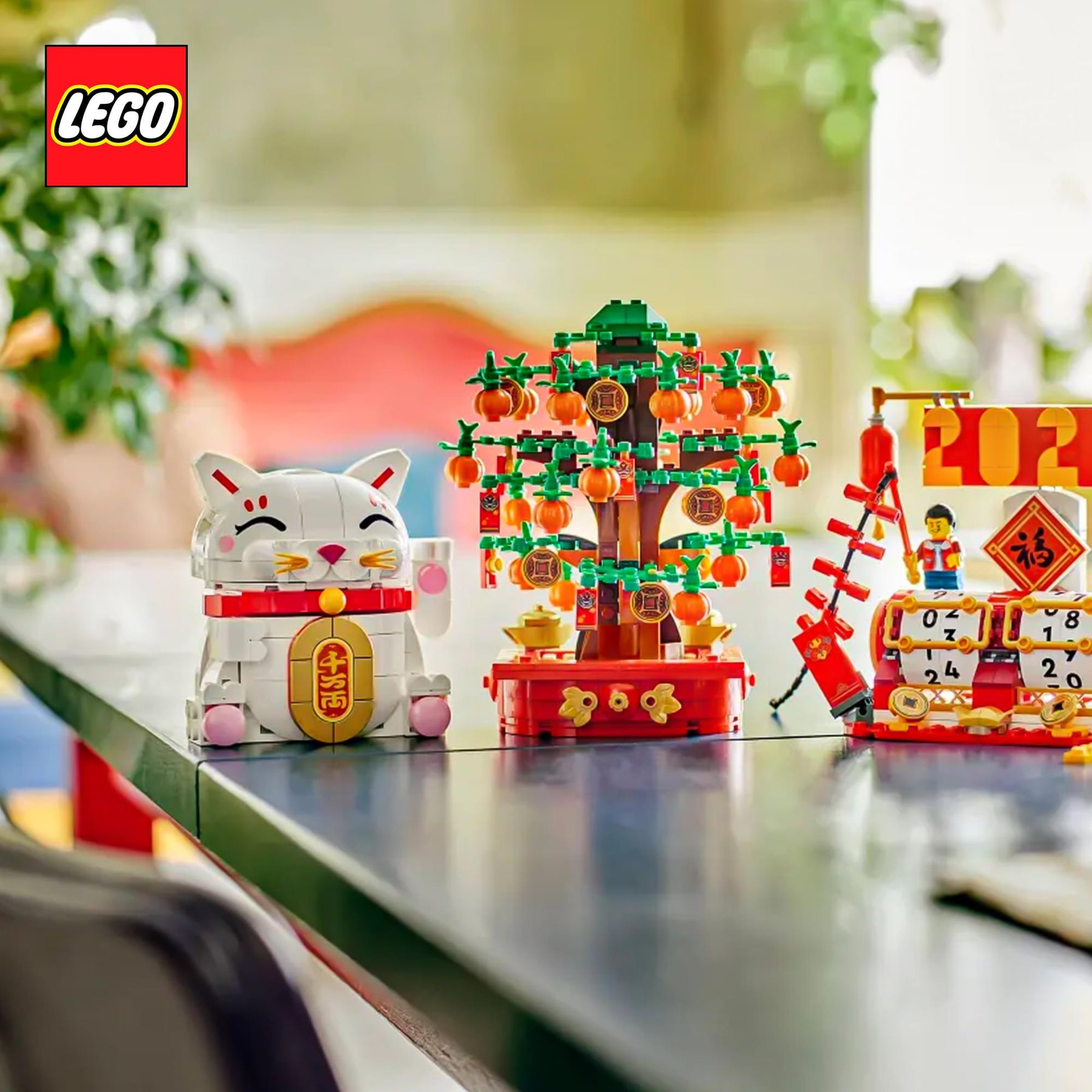 LEGO 40813 Lucky Cat 280-Piece Building Set