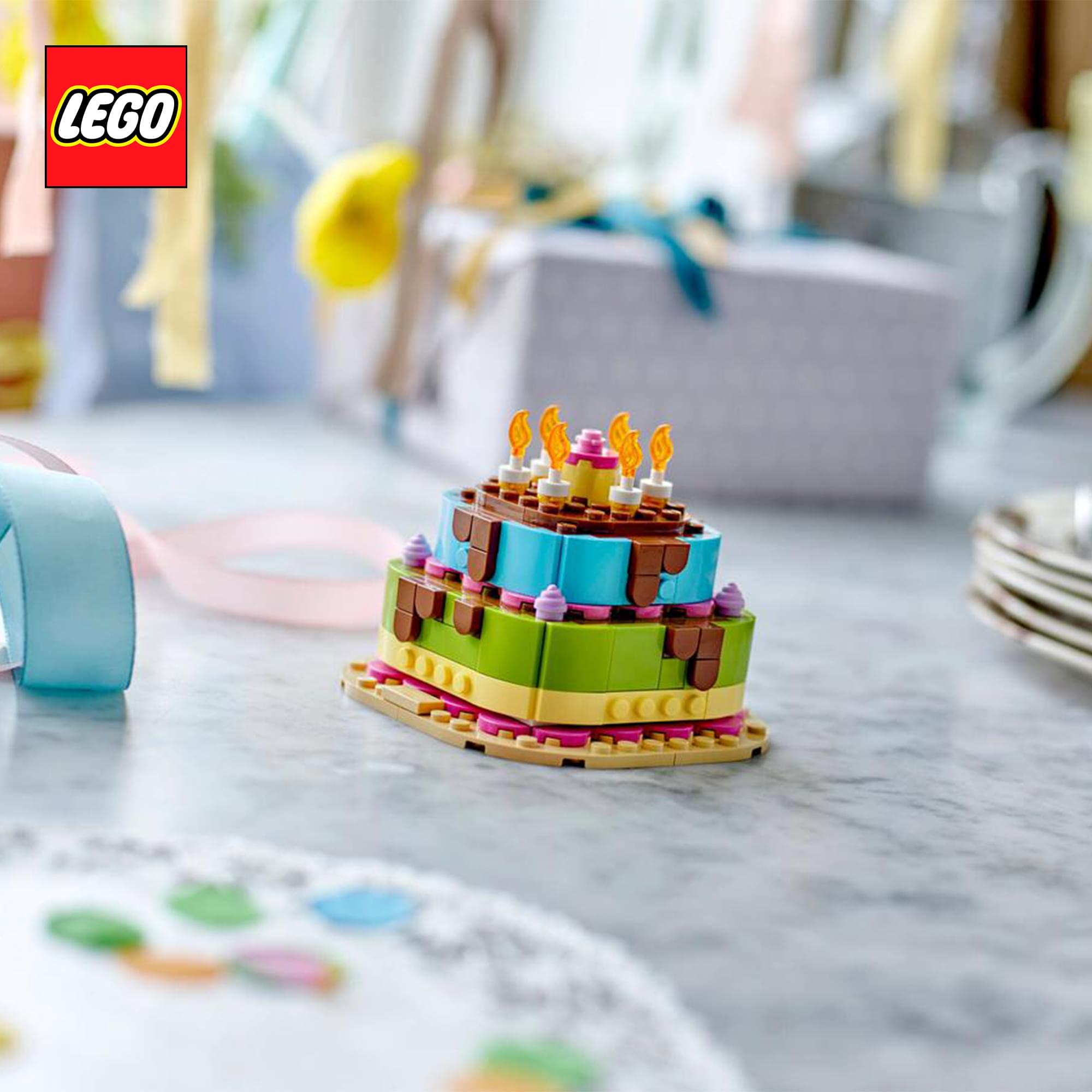 LEGO 40815 Birthday Party Cake 219-Piece Building Set