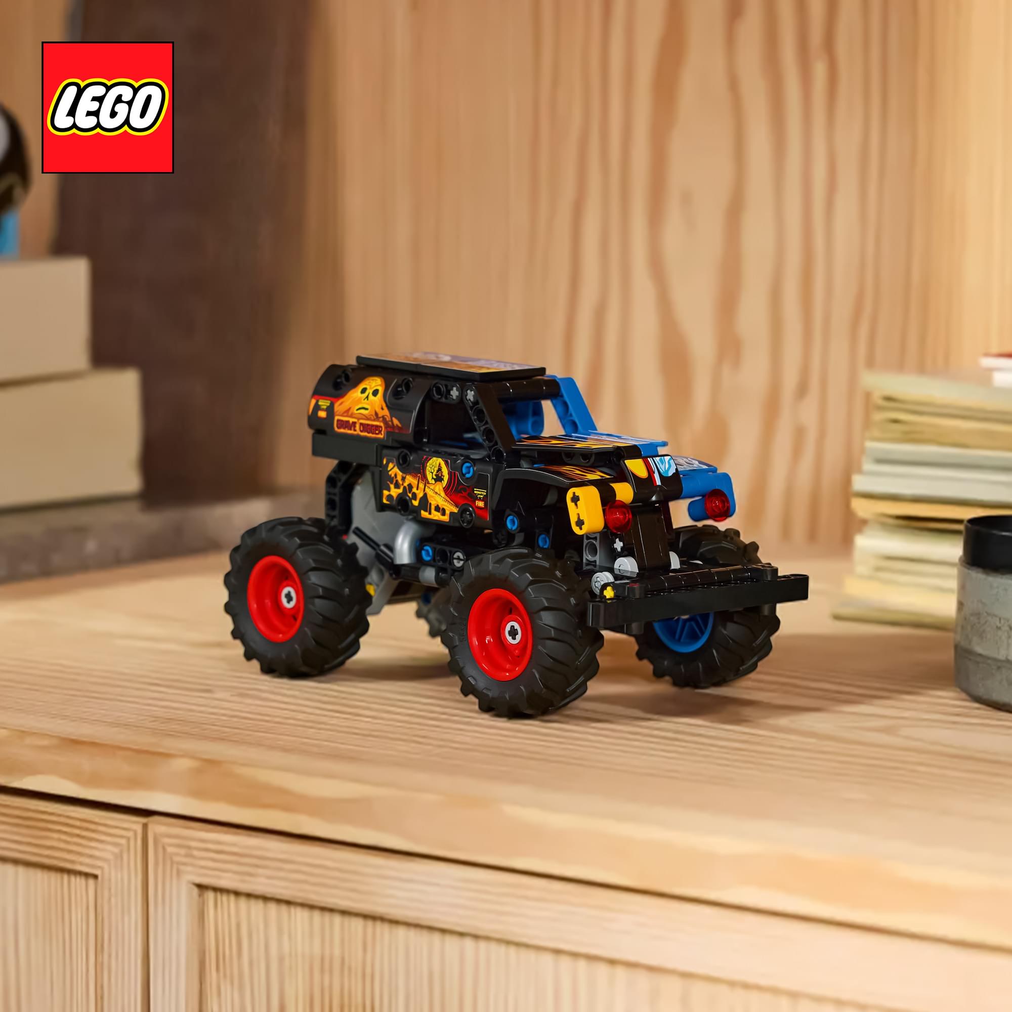 LEGO Technic 42219 Monster Jam Grave Digger Building Set