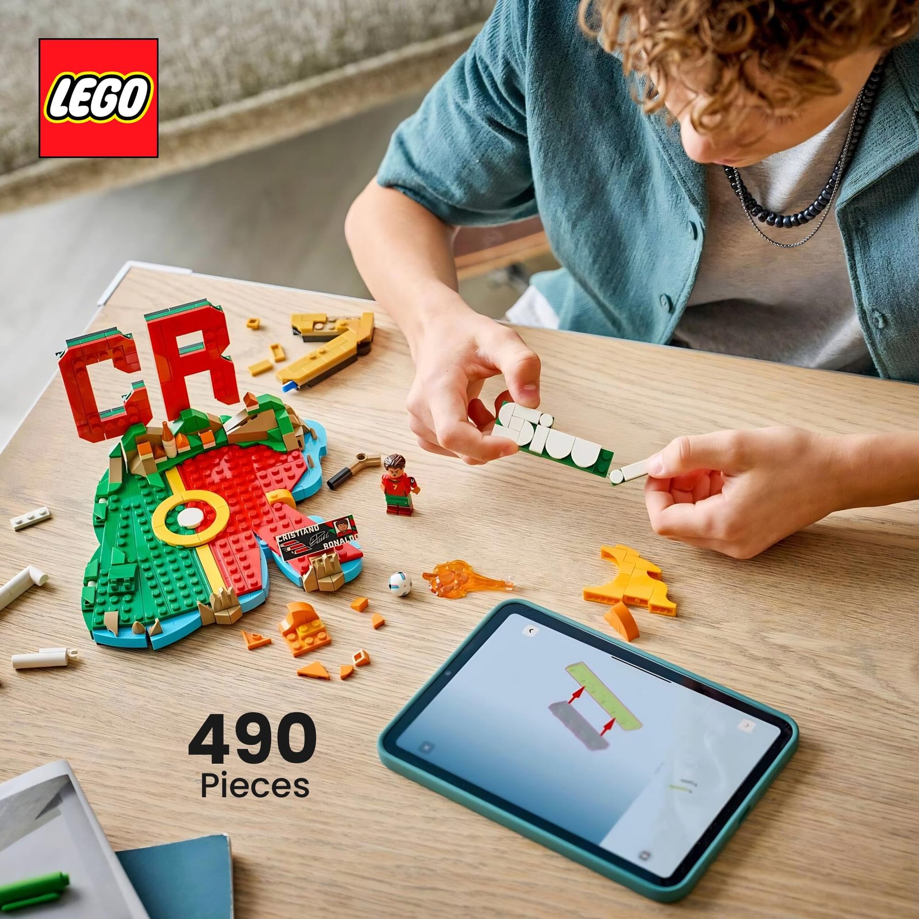 LEGO Editions 43012 Cristiano Ronaldo Soccer Highlights 490-Piece Building Set