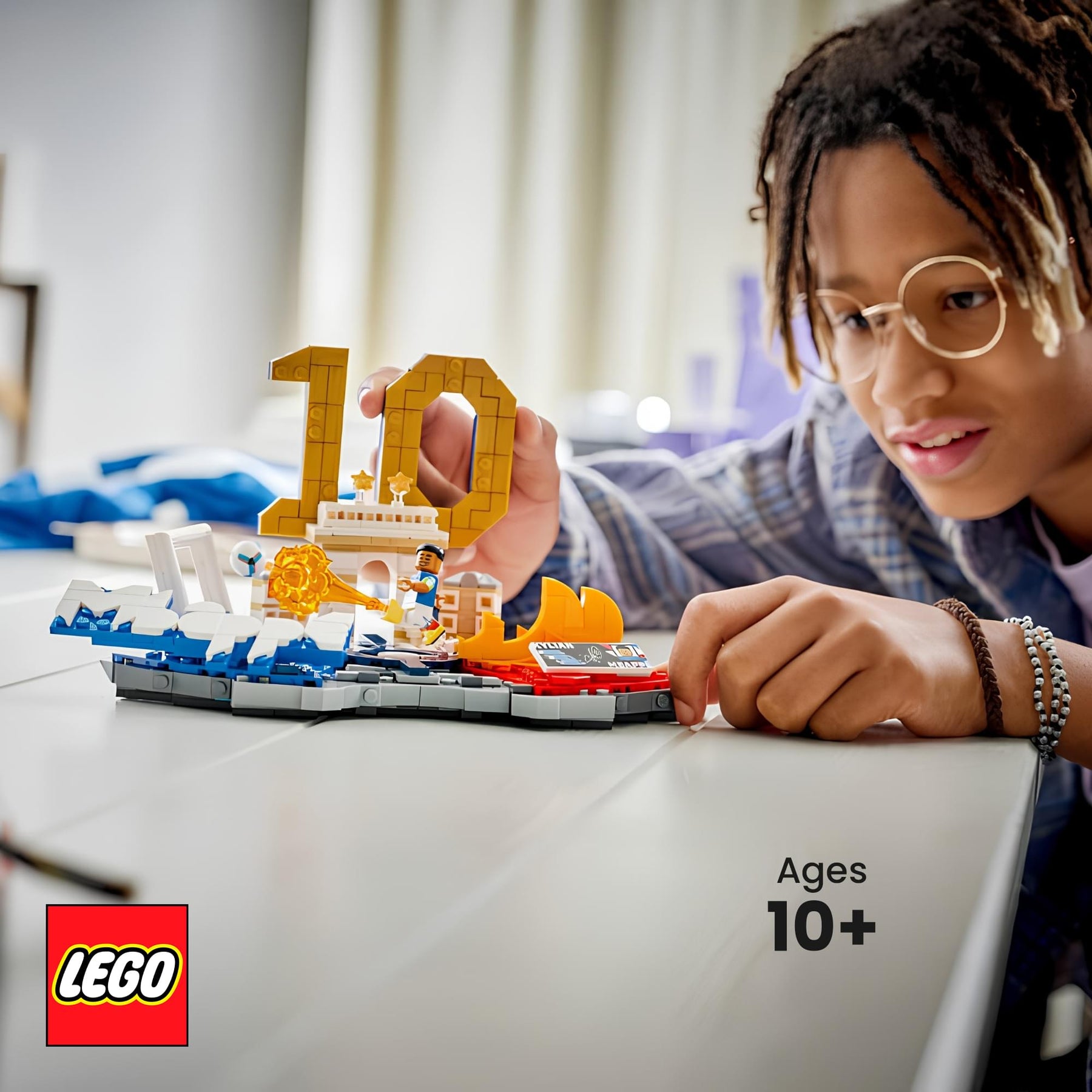 LEGO Editions 43013 Kylian Mbappe Soccer Highlights 490-Piece Building Set