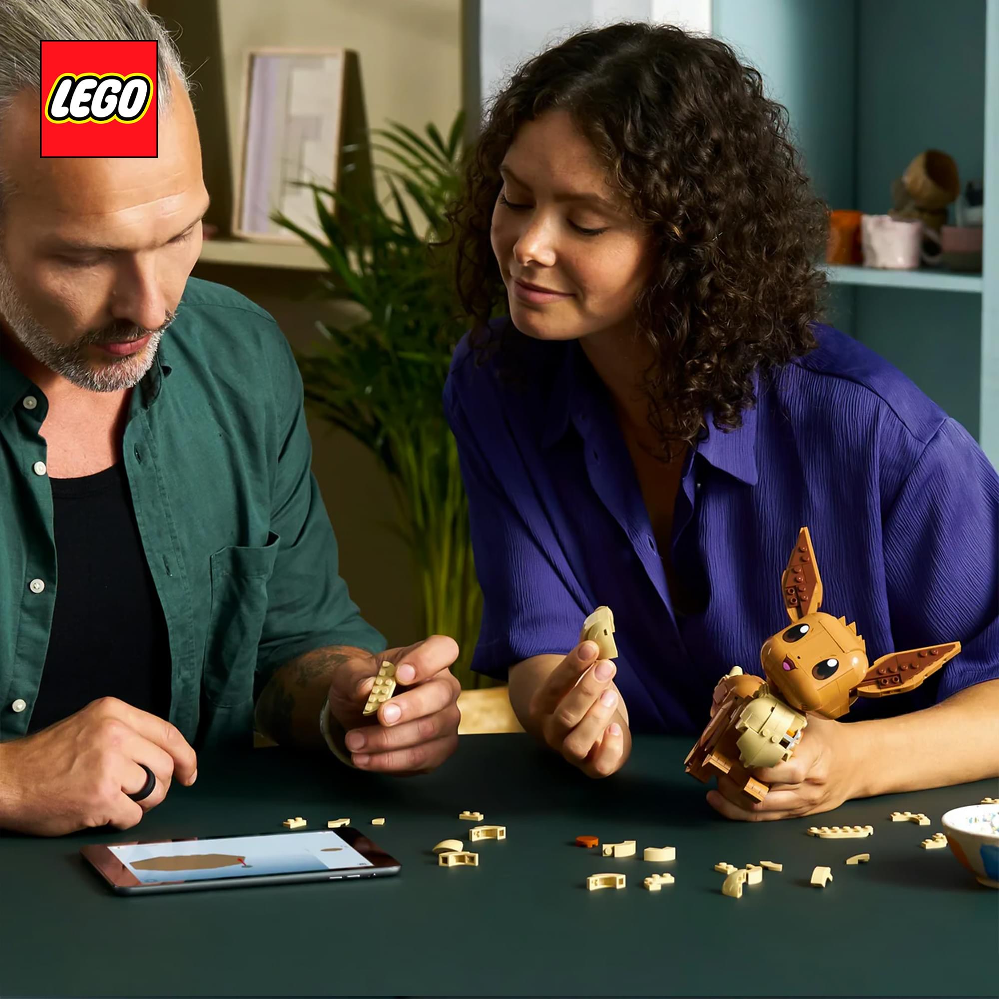 LEGO Pokemon 72151 Eevee 587-Piece Building Set