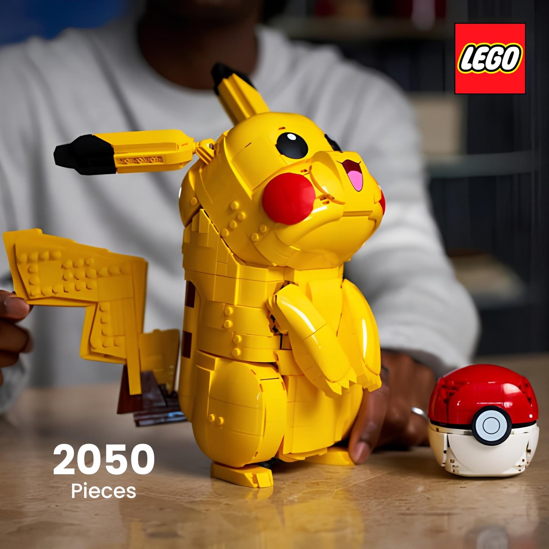 LEGO Pokemon 72152 Pikachu and Poke Ball 2050-Piece Building Set